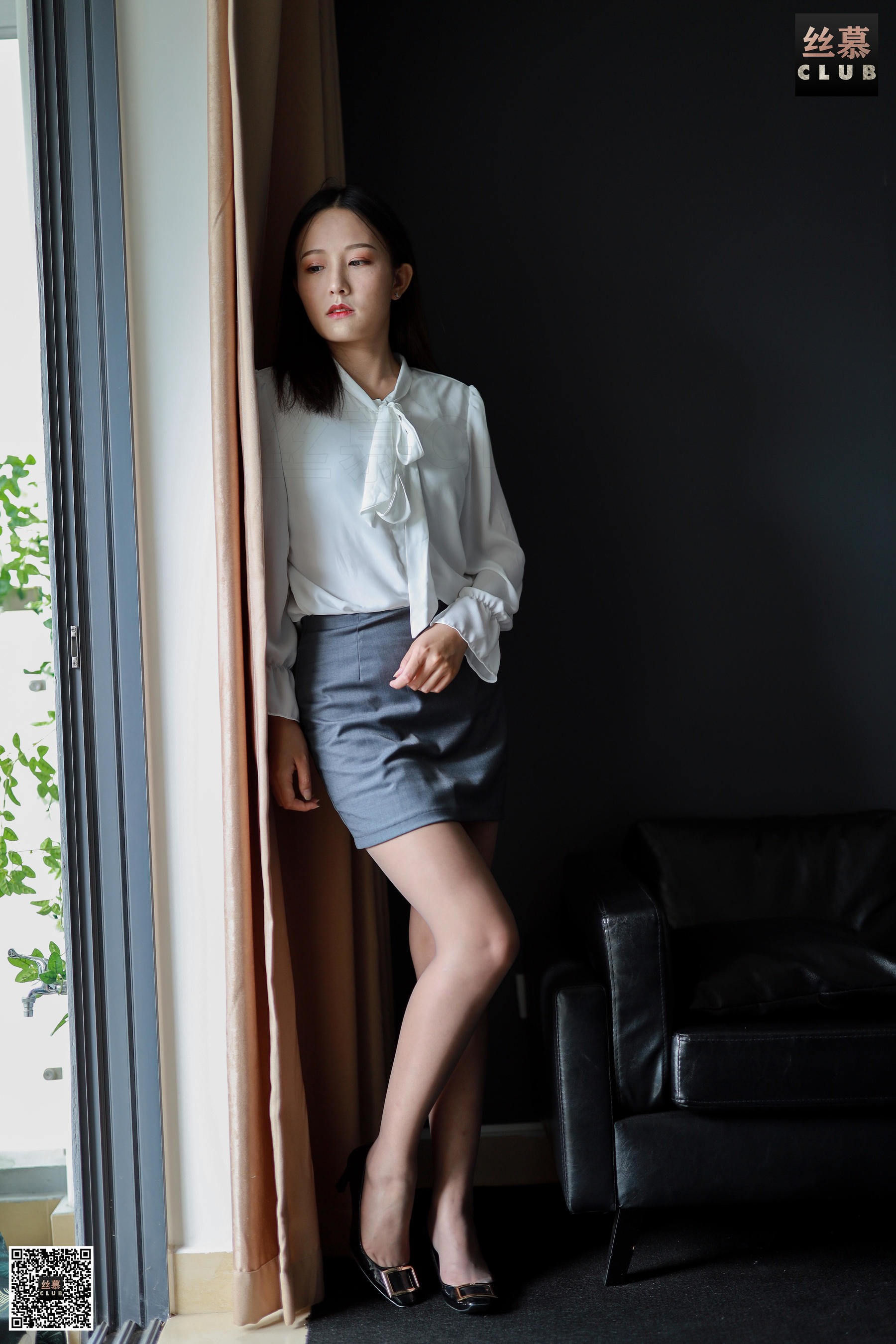 [丝慕] SM087 张小姐 天天一元《张小姐的灰sw》