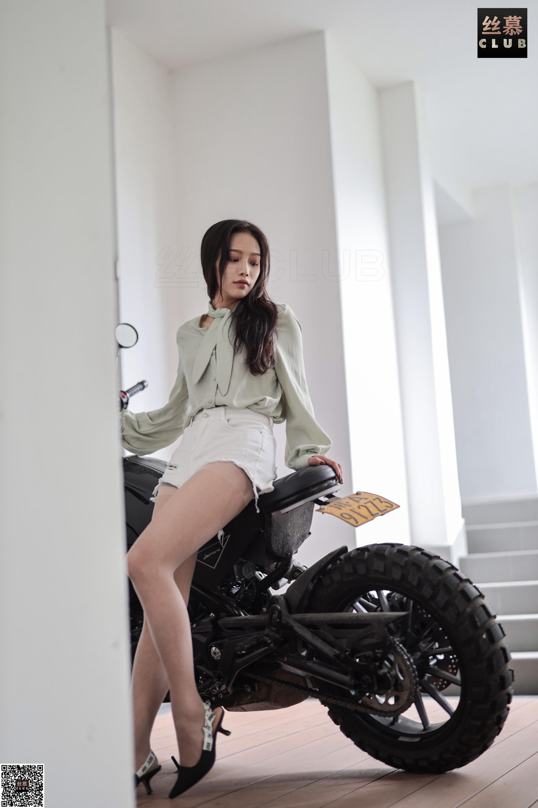 [丝慕] SM095 小舒淇《肉丝女骑手》