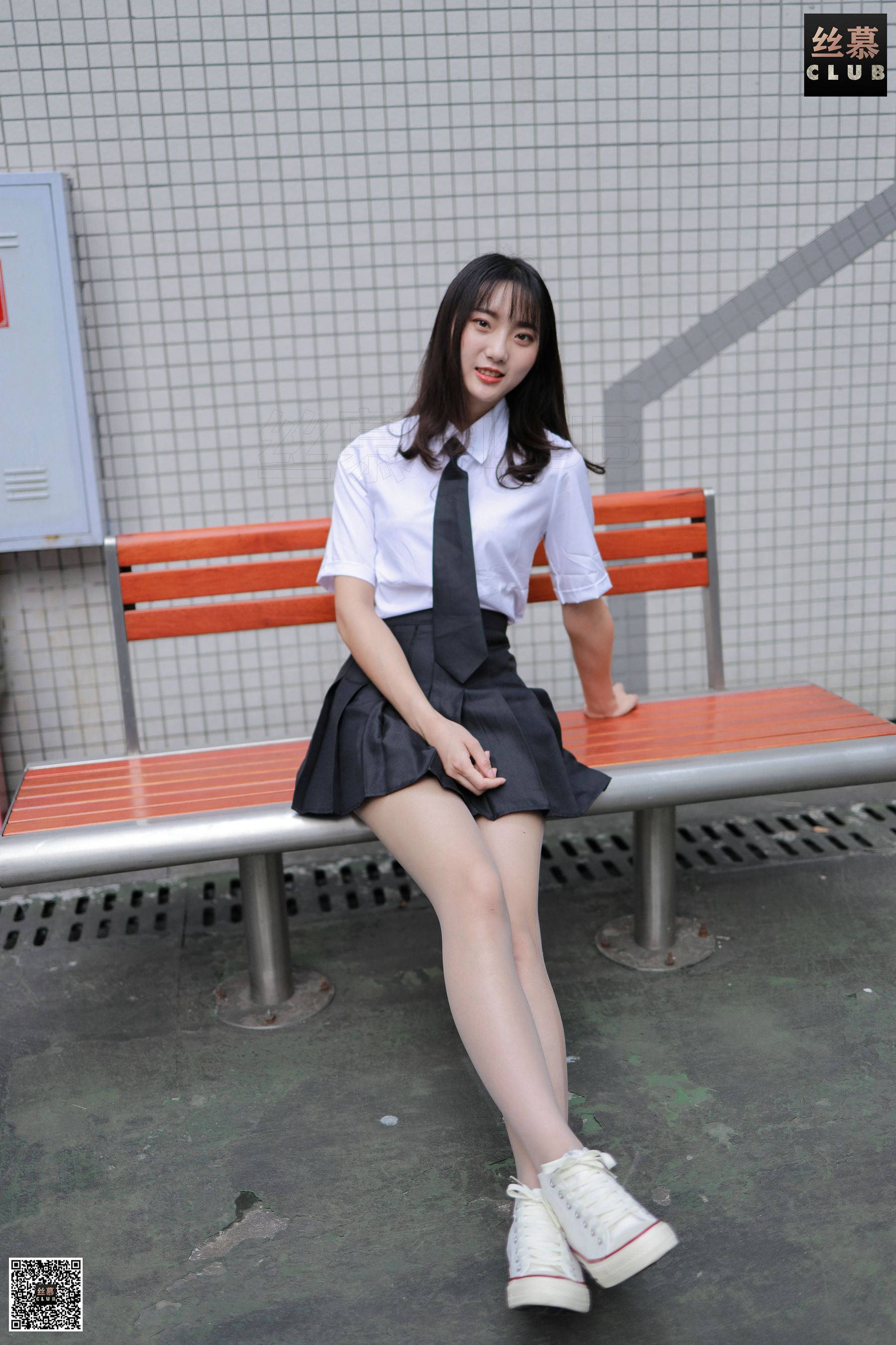 [丝慕] SM096 佳佳 天天一元 《清纯学妹》