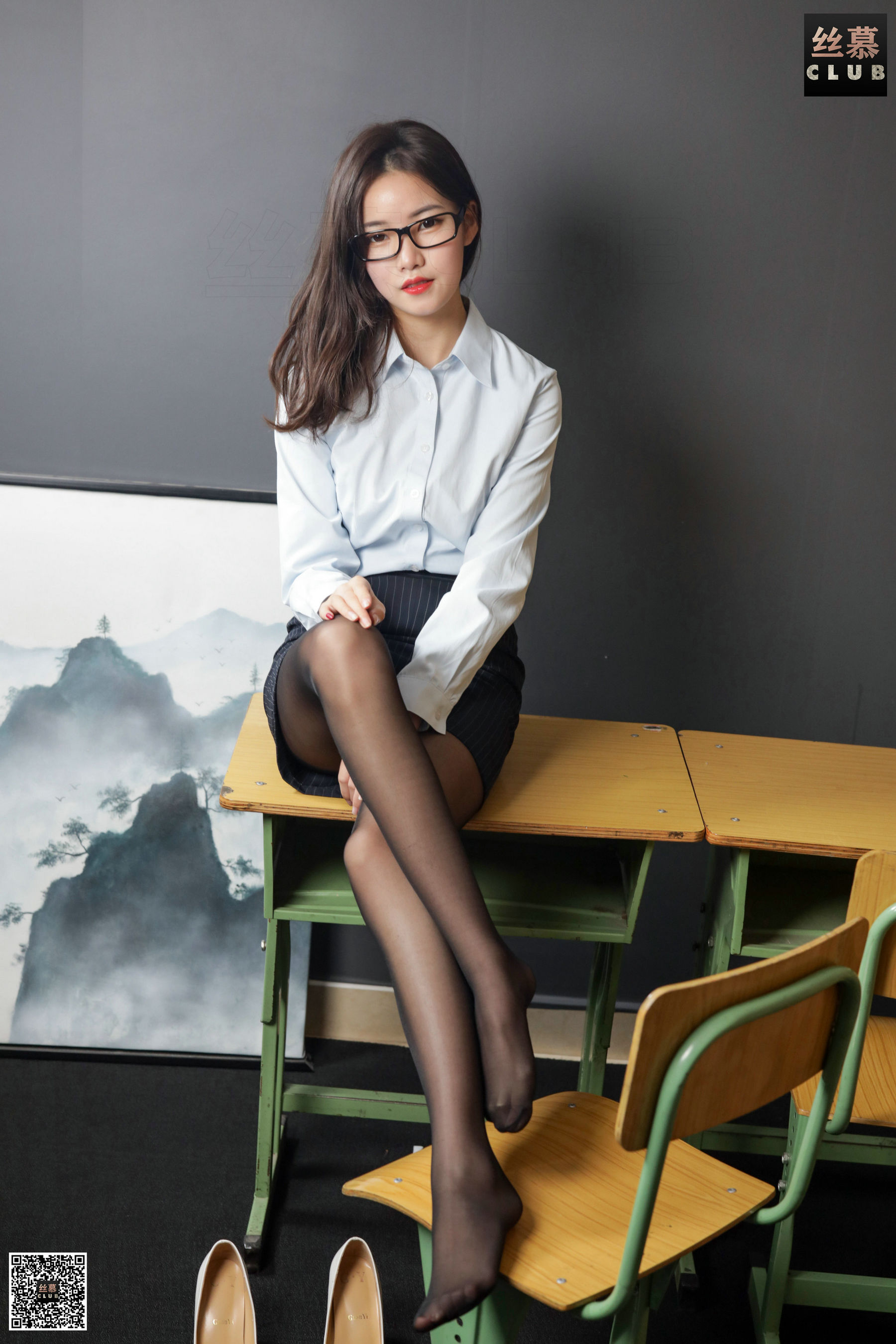 [丝慕] SM124 天天一元 文欣 – 今天上什么课