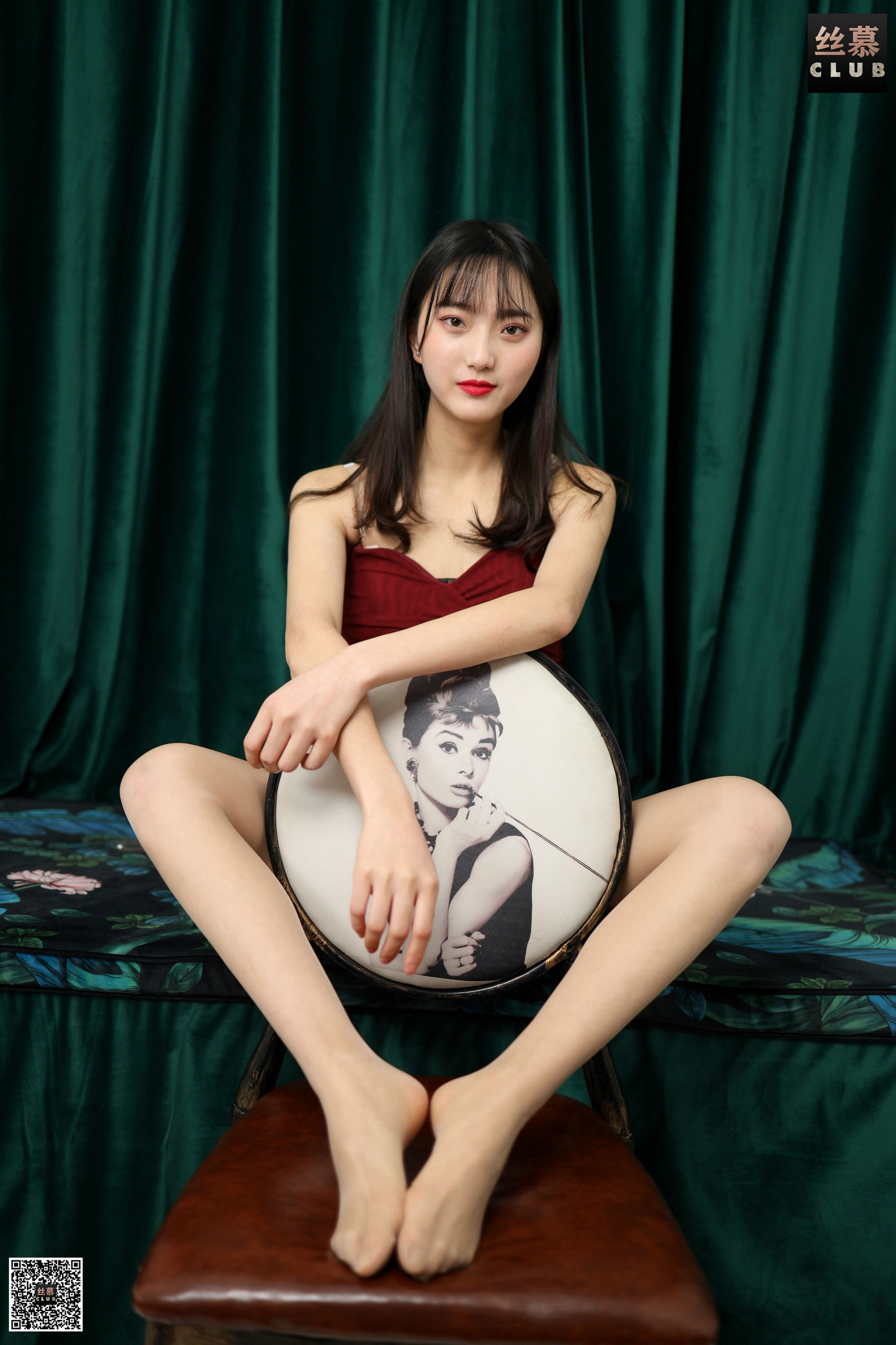 [丝慕] SM166 佳佳 藏不住的丝欢你