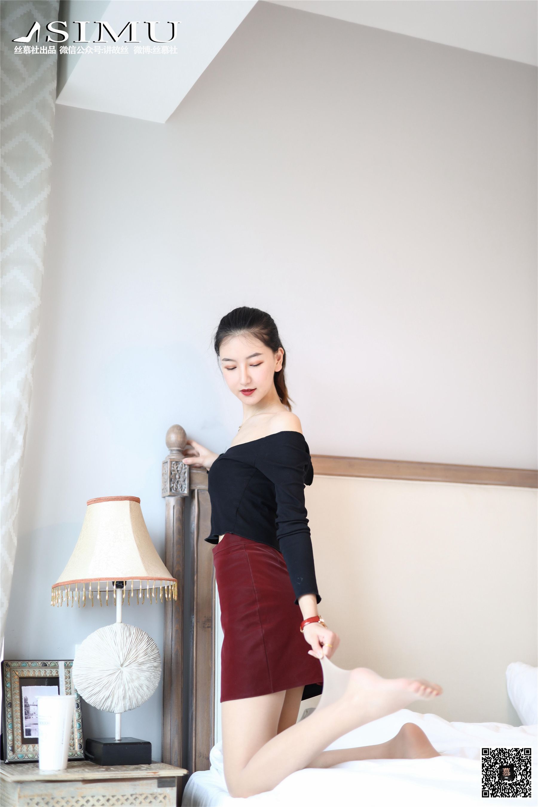 [丝慕] SM225 天天一元 茗茗《裙装还是裤里丝》