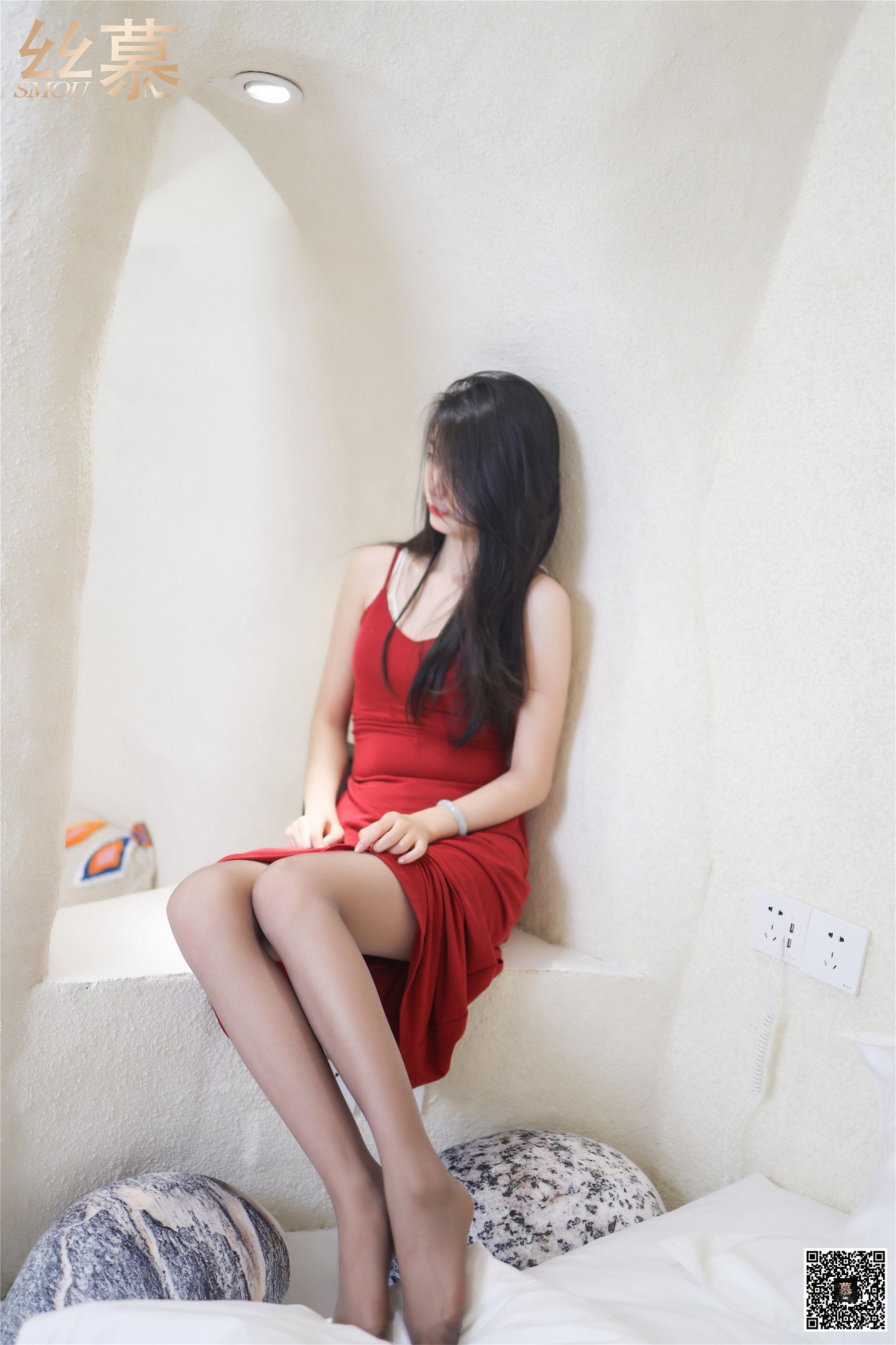 [丝慕] SM261 天天一元 可儿《高贵的红裙惹人温柔》