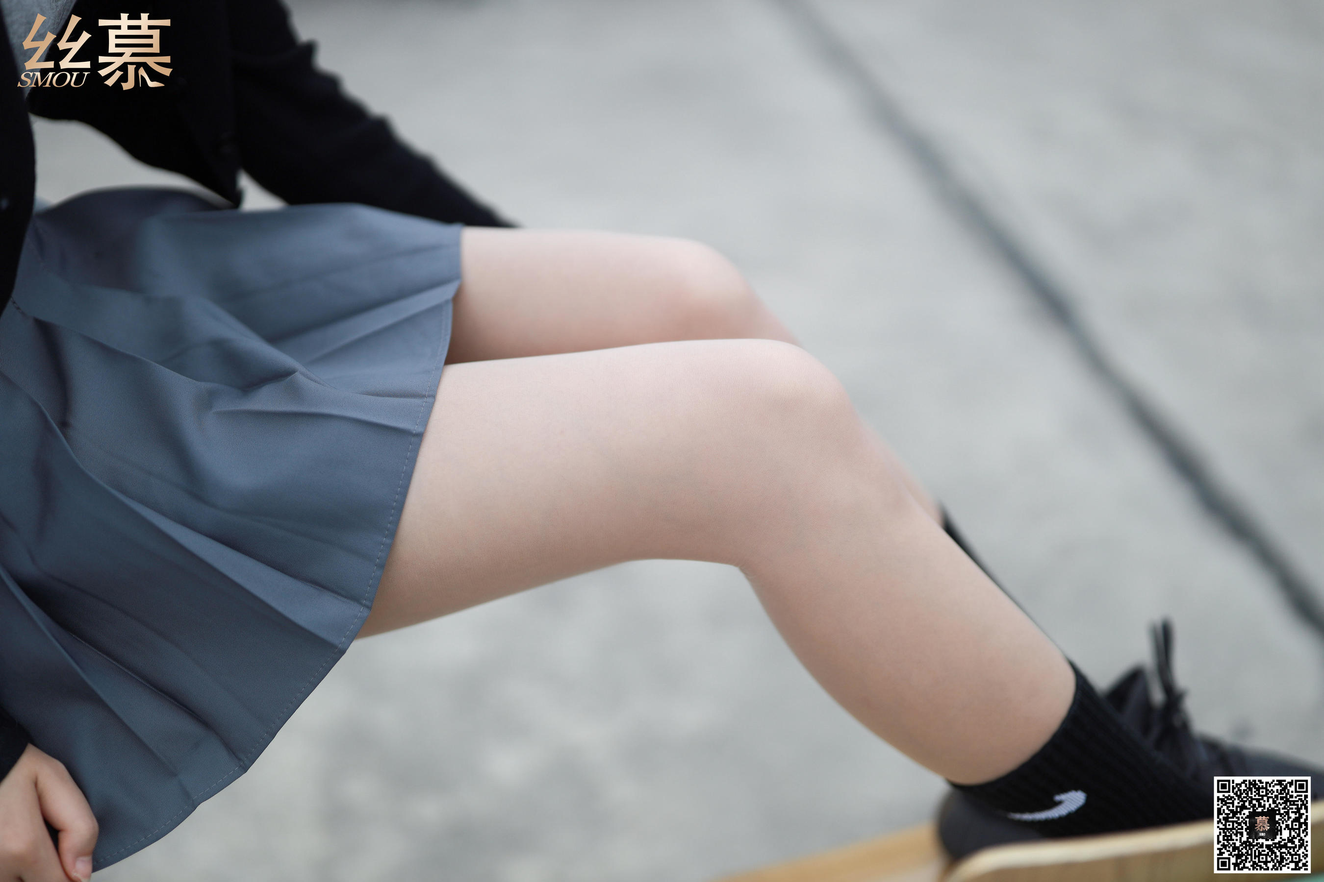 [丝慕] SM288 天天一元 米朵《天台玩丝两姐妹》