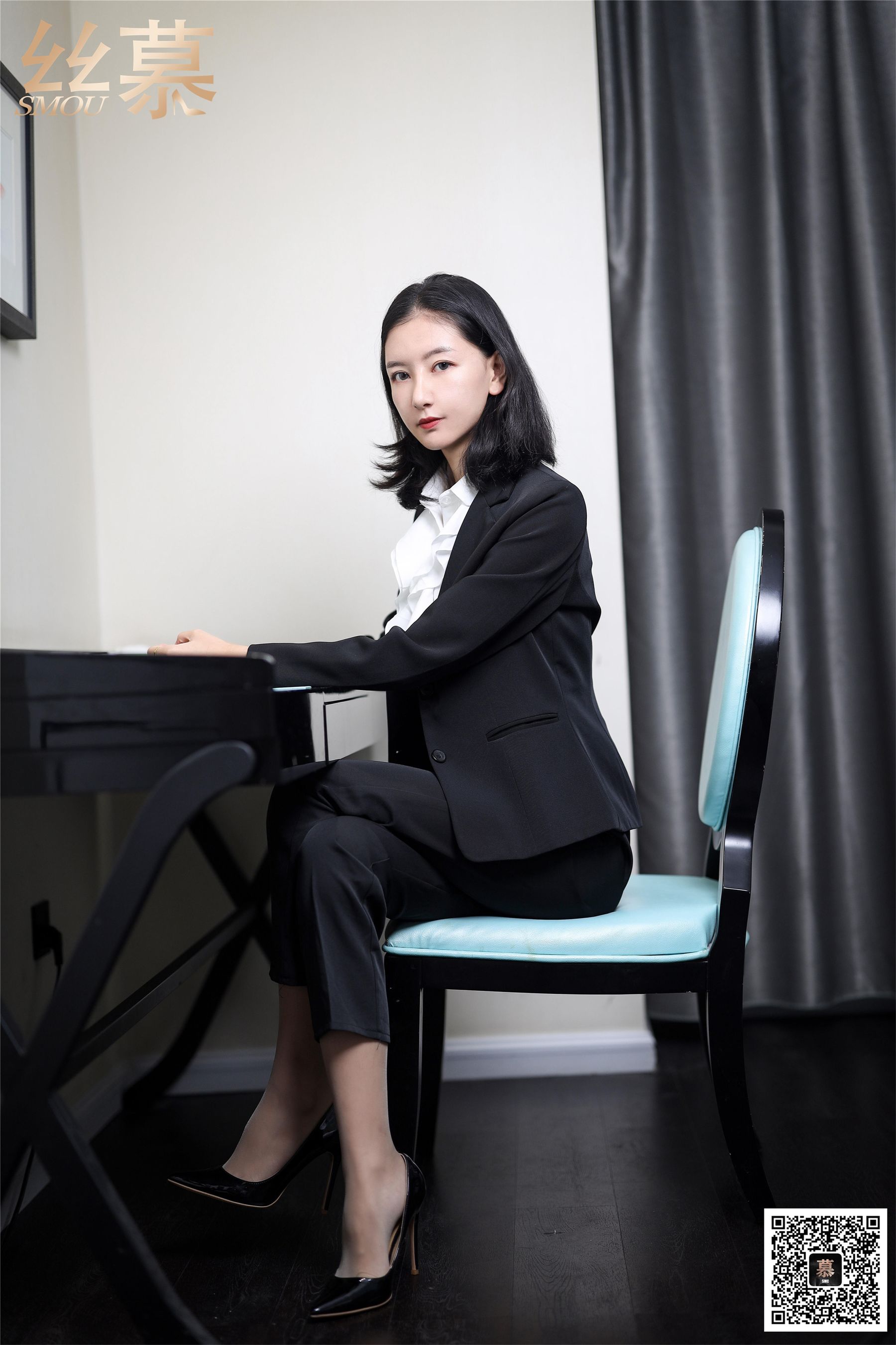 [丝慕] SM327 天天一元 茗茗《出差女总裁》