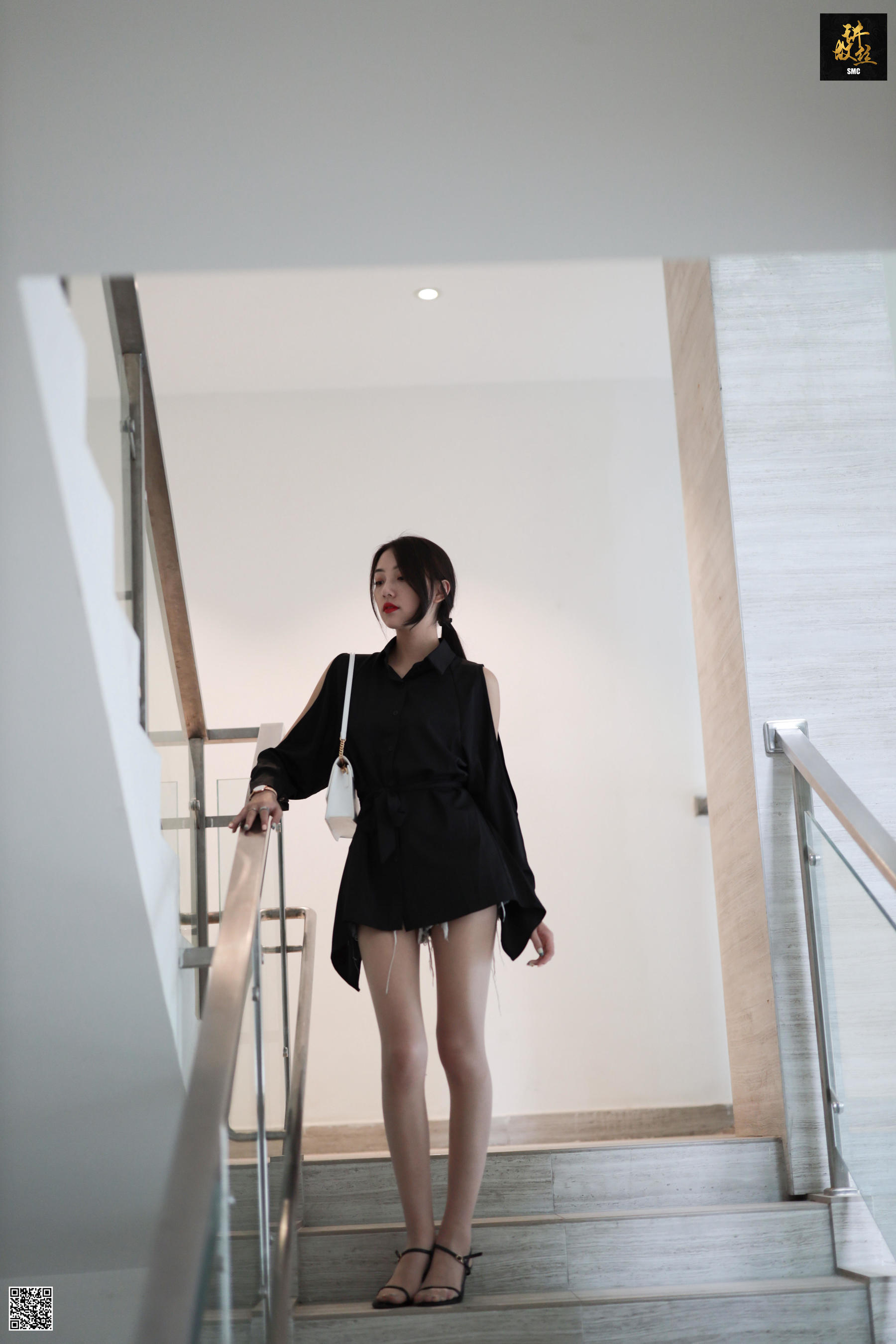 [丝慕] 特写集TX002 诗晴 《诗晴的肉色丝足》