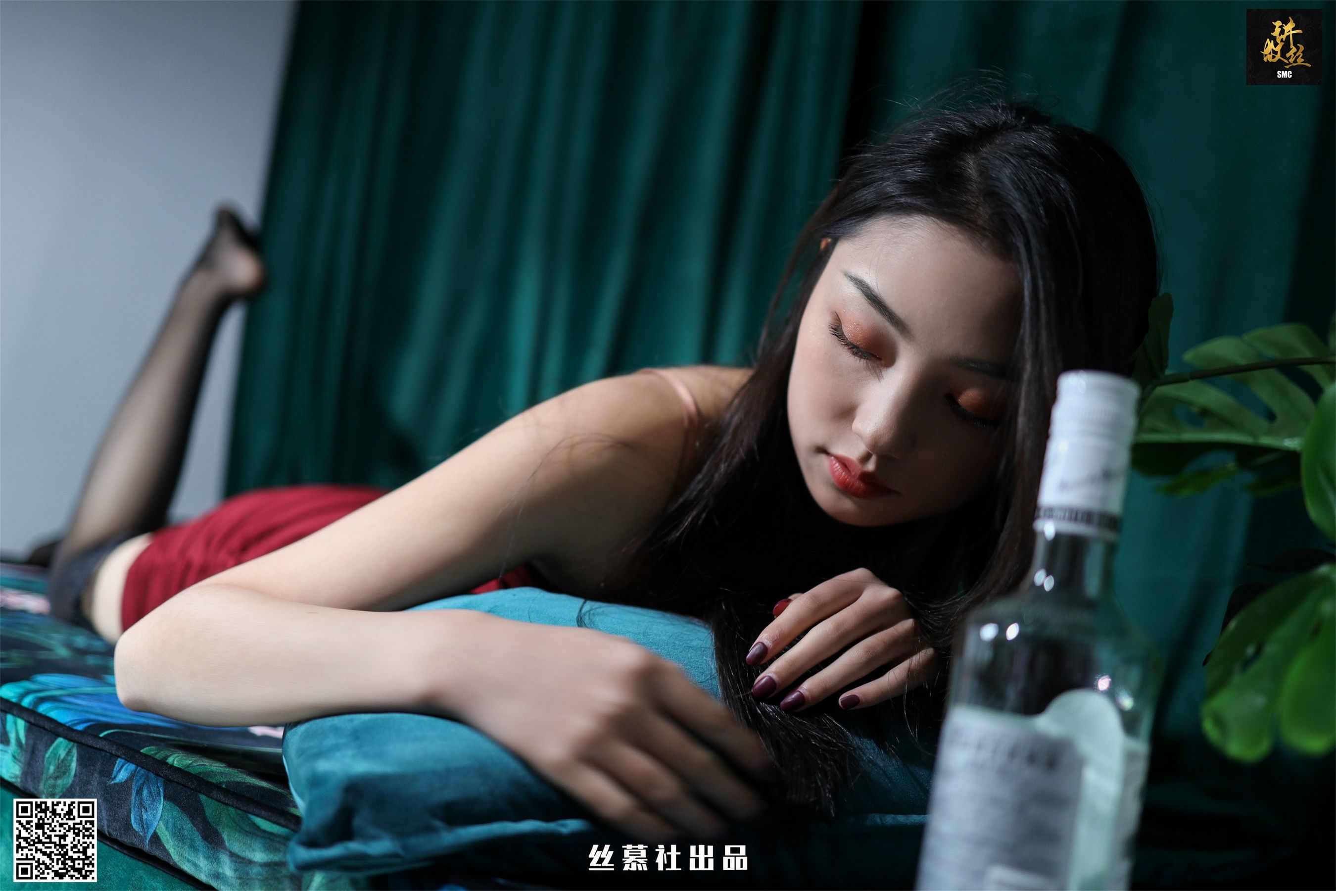 [丝慕] 特写集TX011 诗晴 《高筒“欲”计划》
