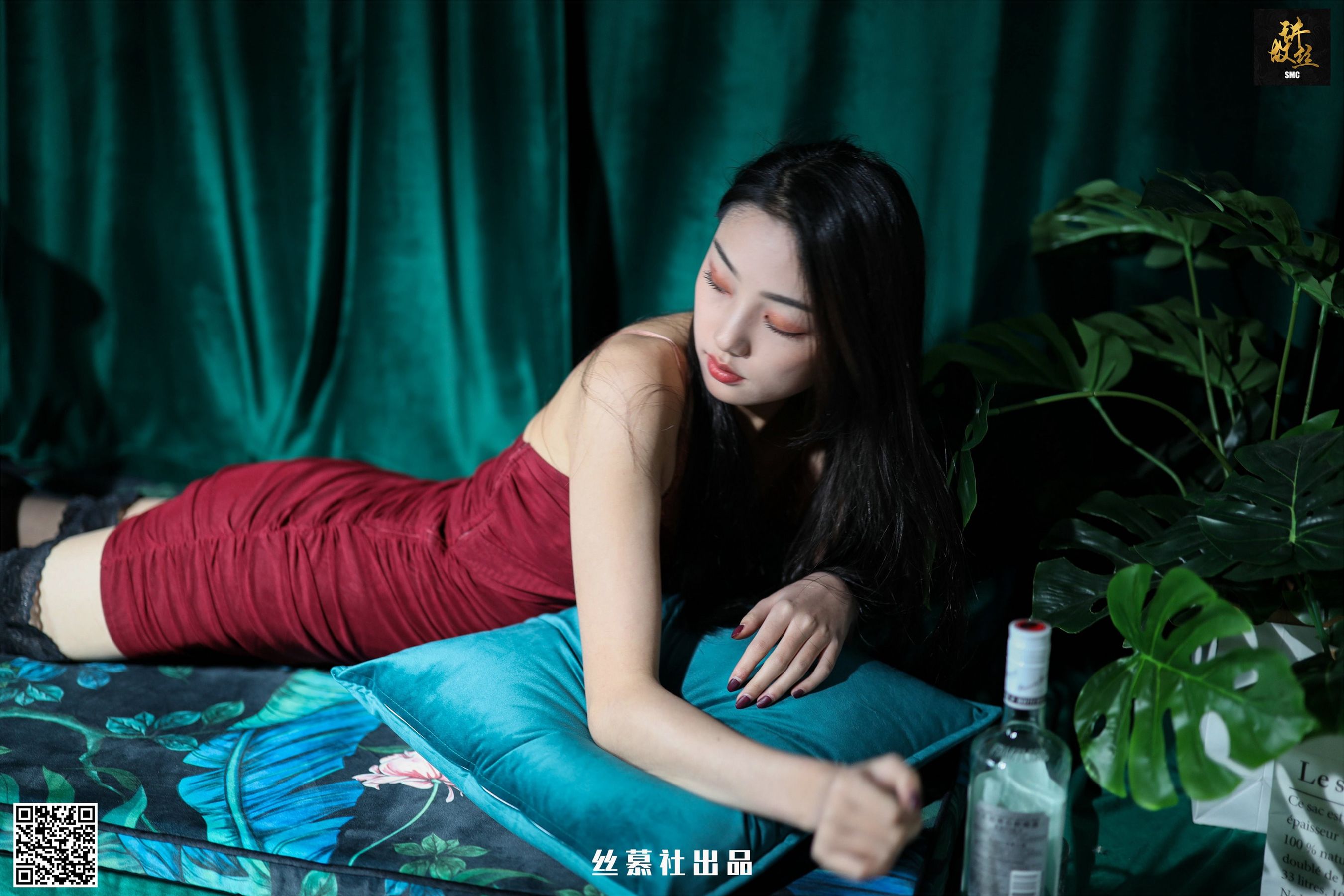 [丝慕] 特写集TX011 诗晴 《高筒“欲”计划》