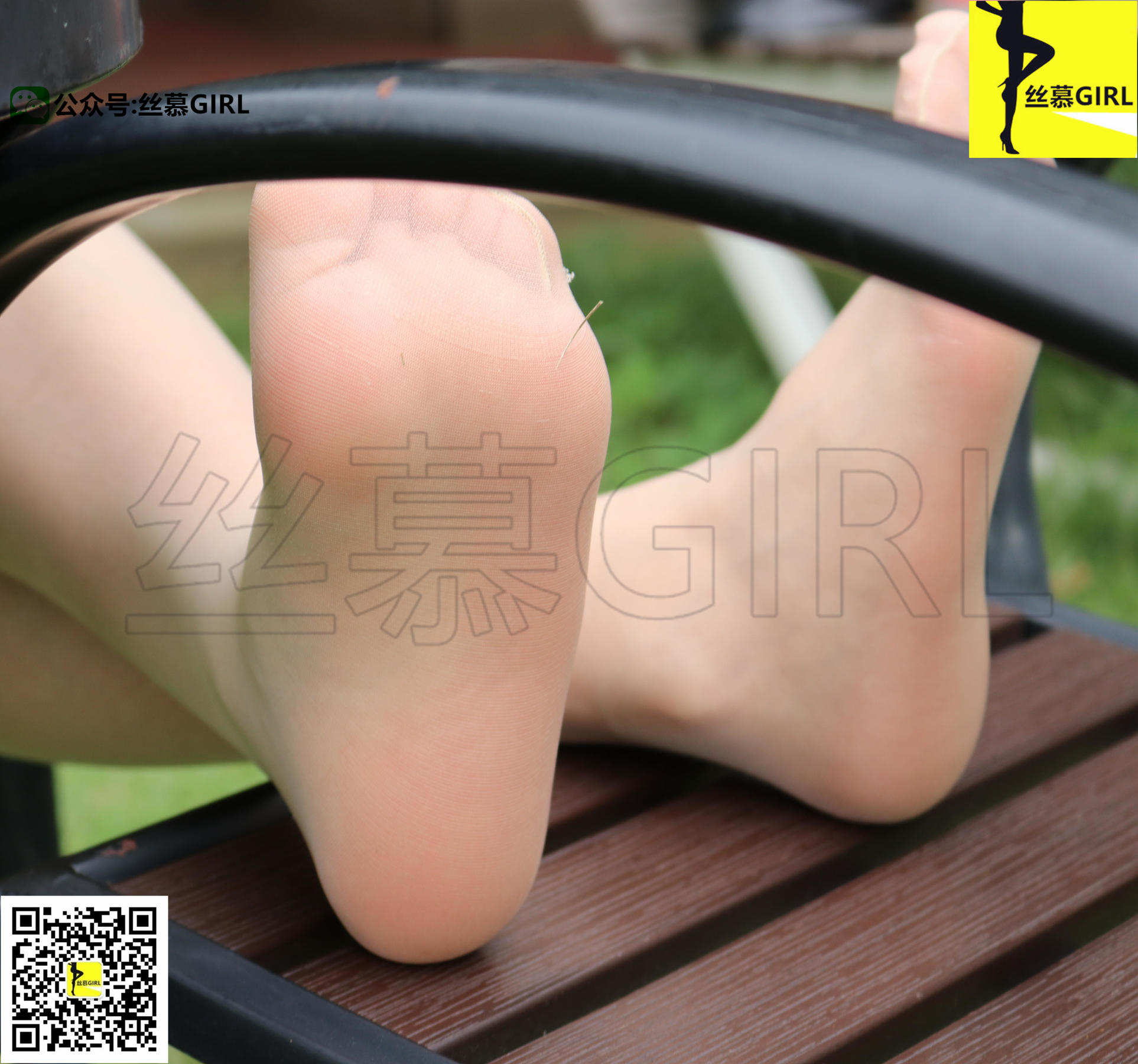 [丝慕] 第011期 四月 《元气少女四月》