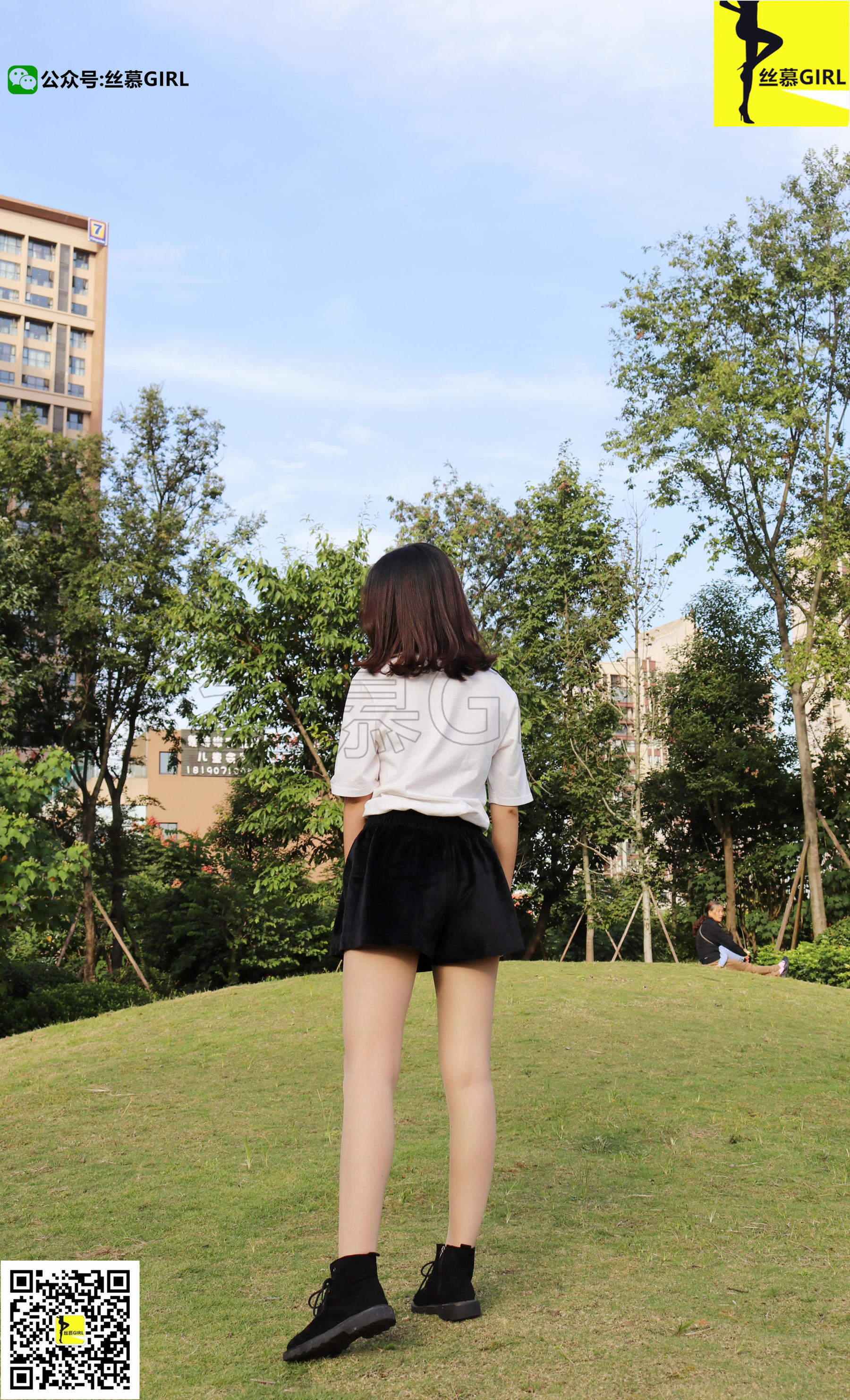[丝慕] 第014期 四月 《黑天鹅与白天鹅》