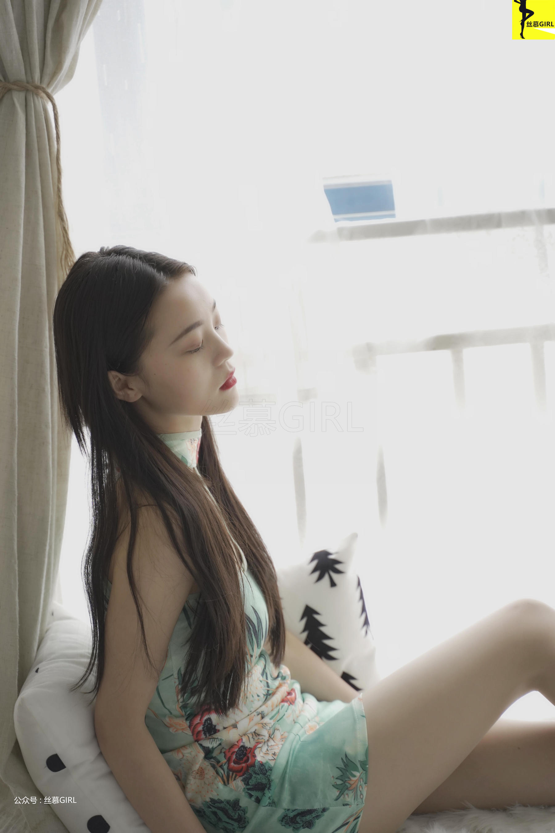 [丝慕] 第037期 凉晨 《新凉晨旗袍变装》