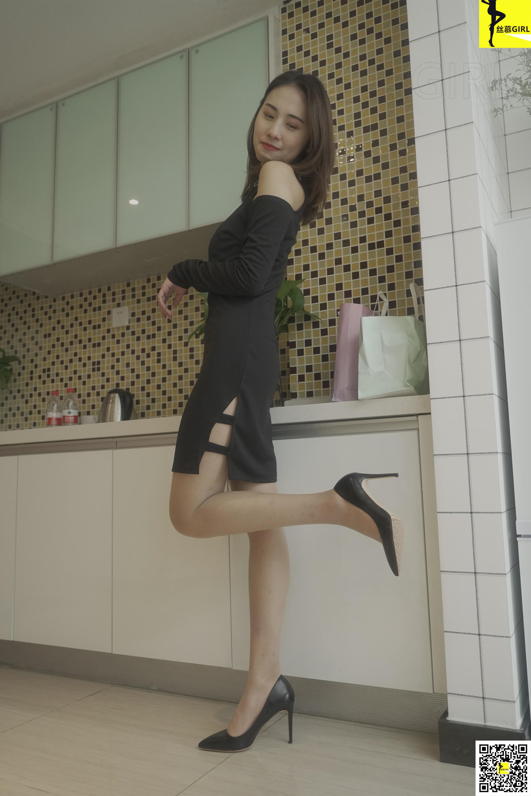 [丝慕] 第053期 婷伊 《初见》