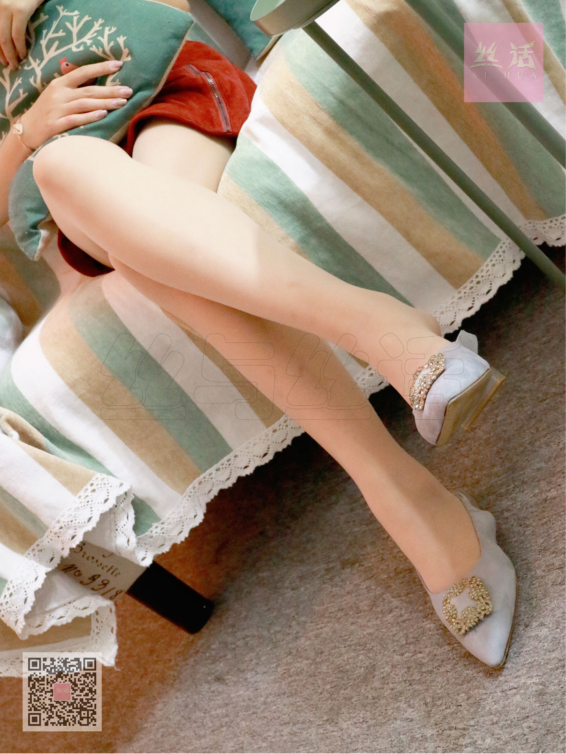 [思话SiHua] SH001 子琦 大三学姐的第一次