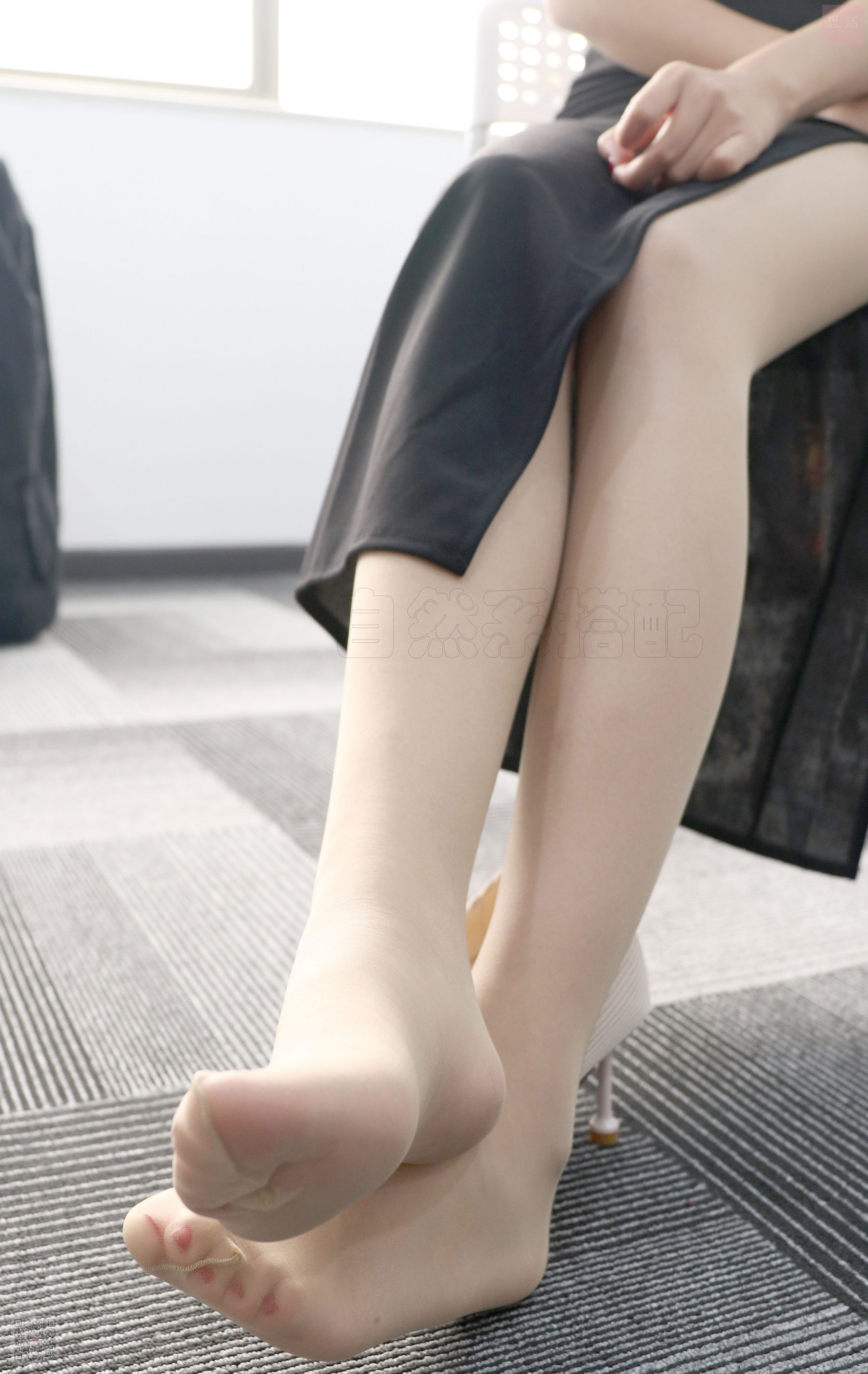 [思话SiHua] SH023 子琦 办人室里折腾的一天