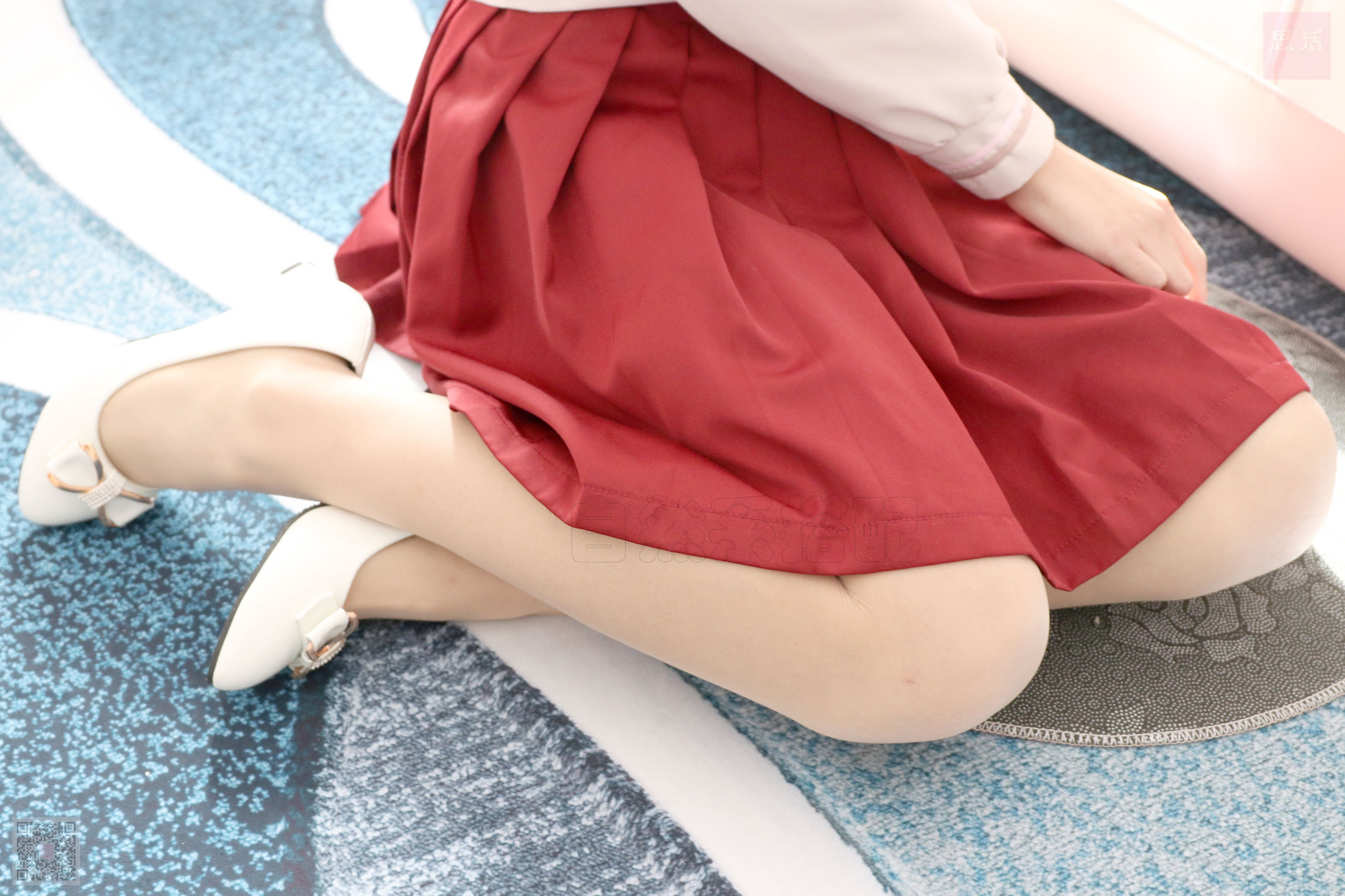 [思话SiHua] SH038 瑶瑶 薄丝袜的JK少女