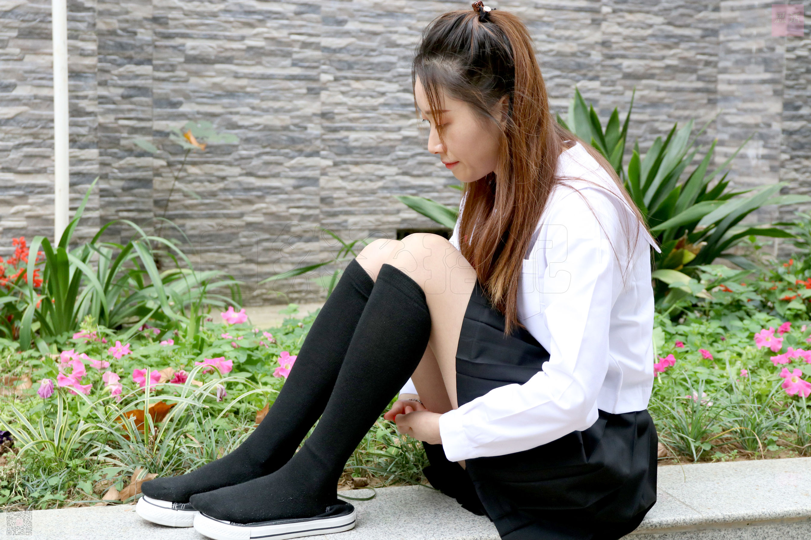 [思话SiHua] SH041 伊一 JK的第一次尝试