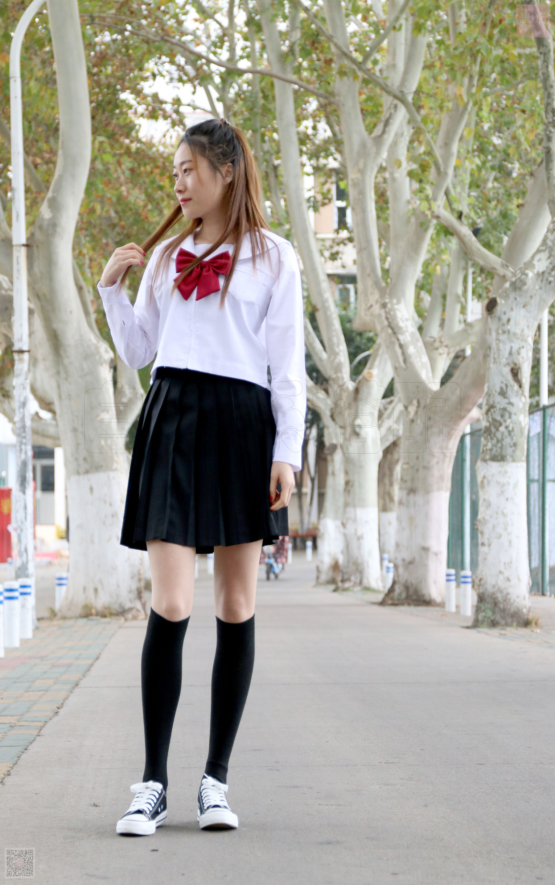 [思话SiHua] SH041 伊一 JK的第一次尝试