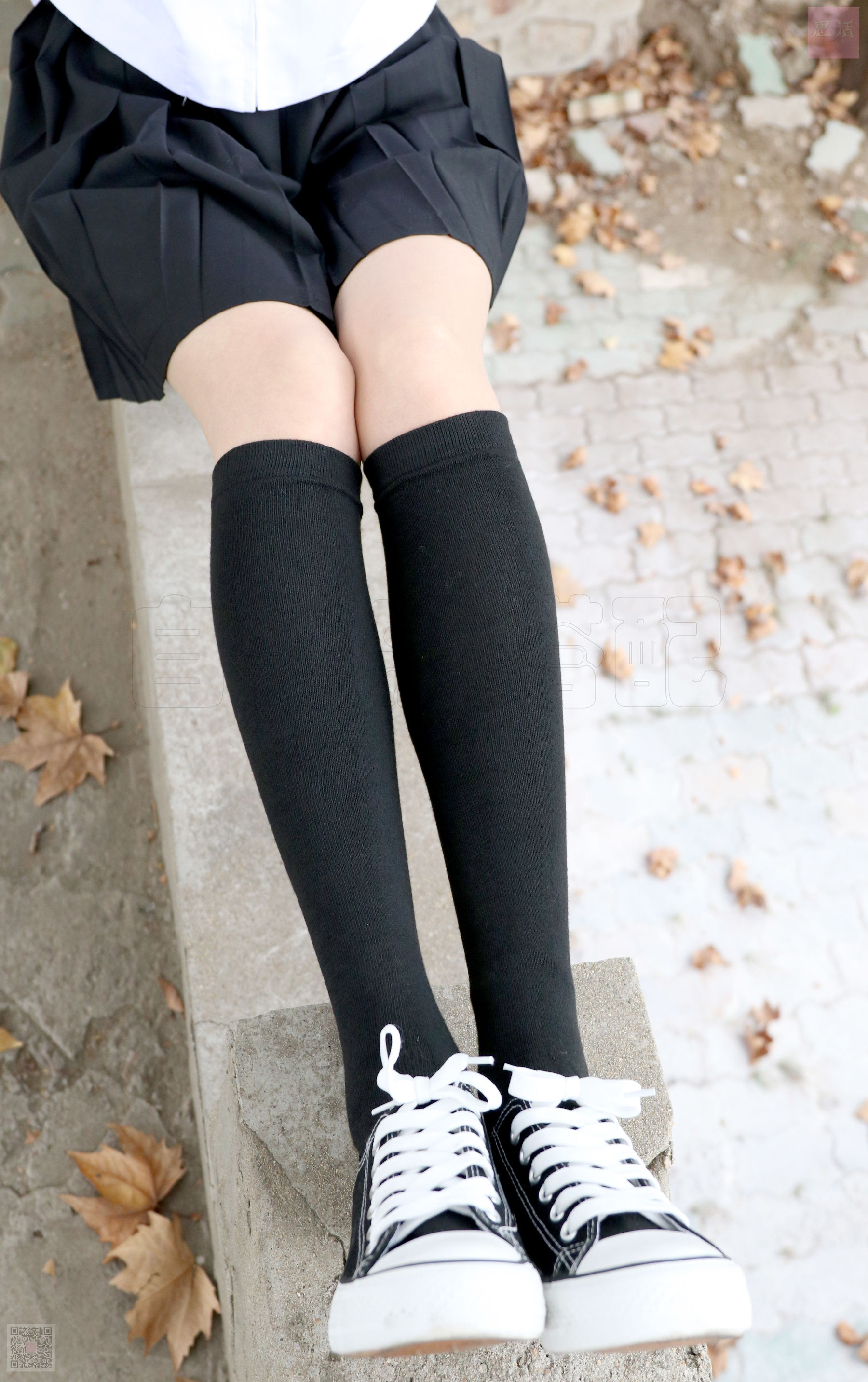 [思话SiHua] SH041 伊一 JK的第一次尝试