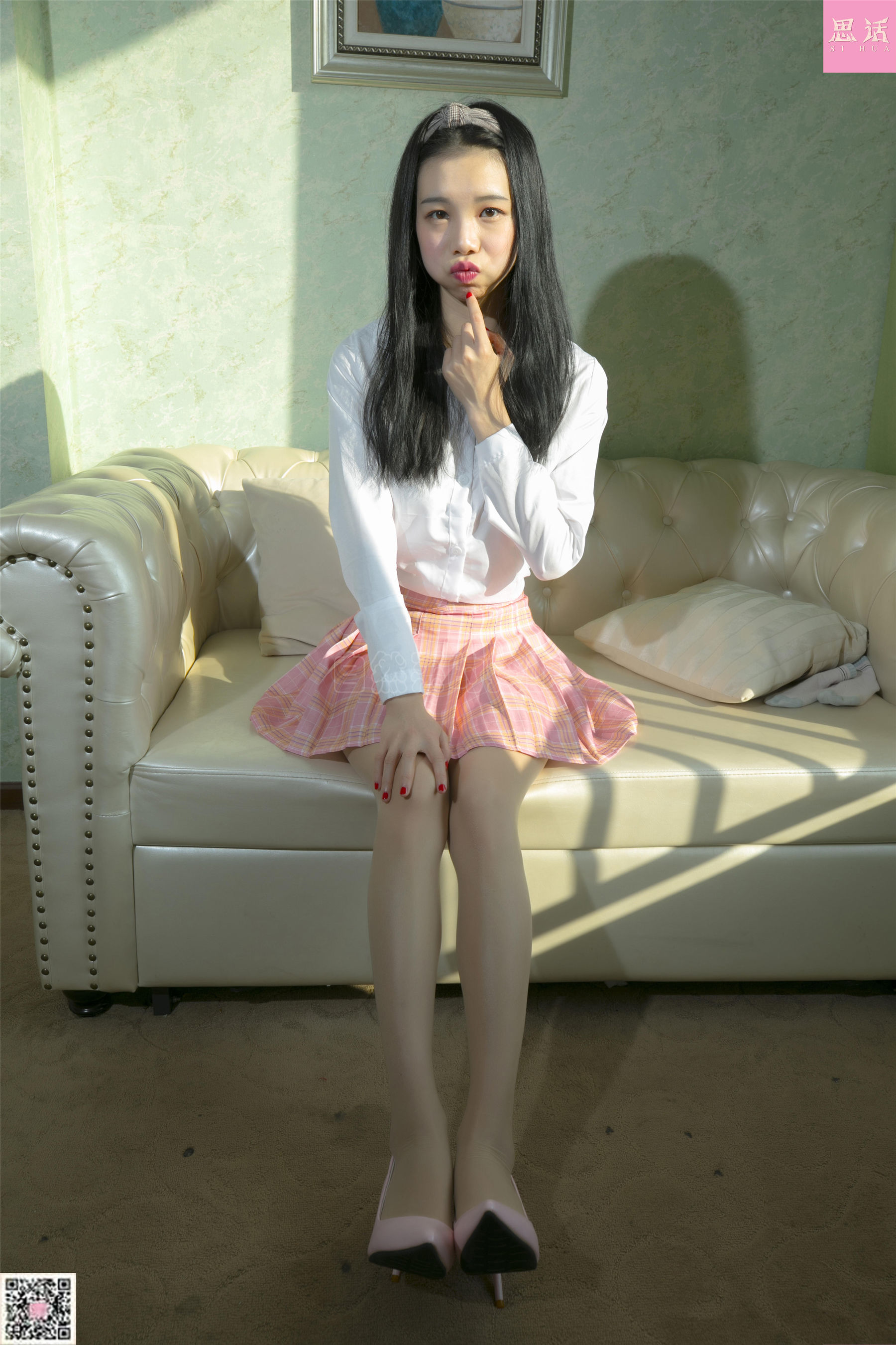 [思话SiHua] SH110 小俏 春日阳光下的迷情少女