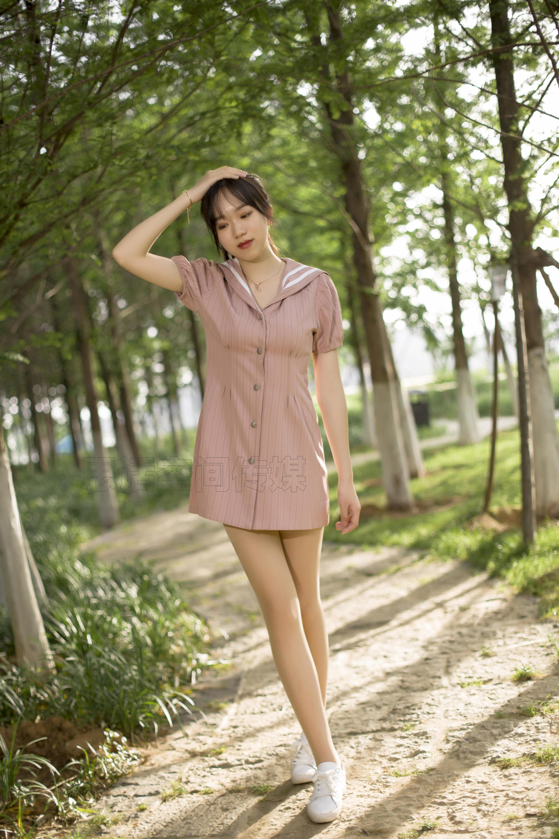 [思话SiHua] SH124 子琦 山林间的嫩龄少女