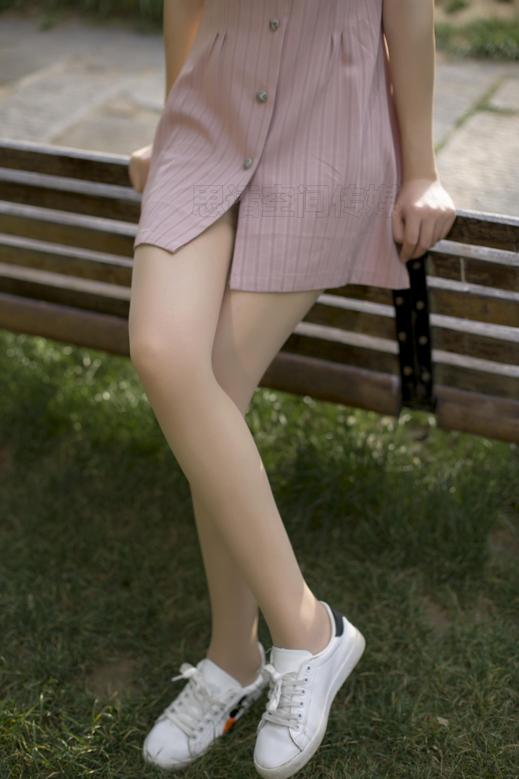 [思话SiHua] SH124 子琦 山林间的嫩龄少女