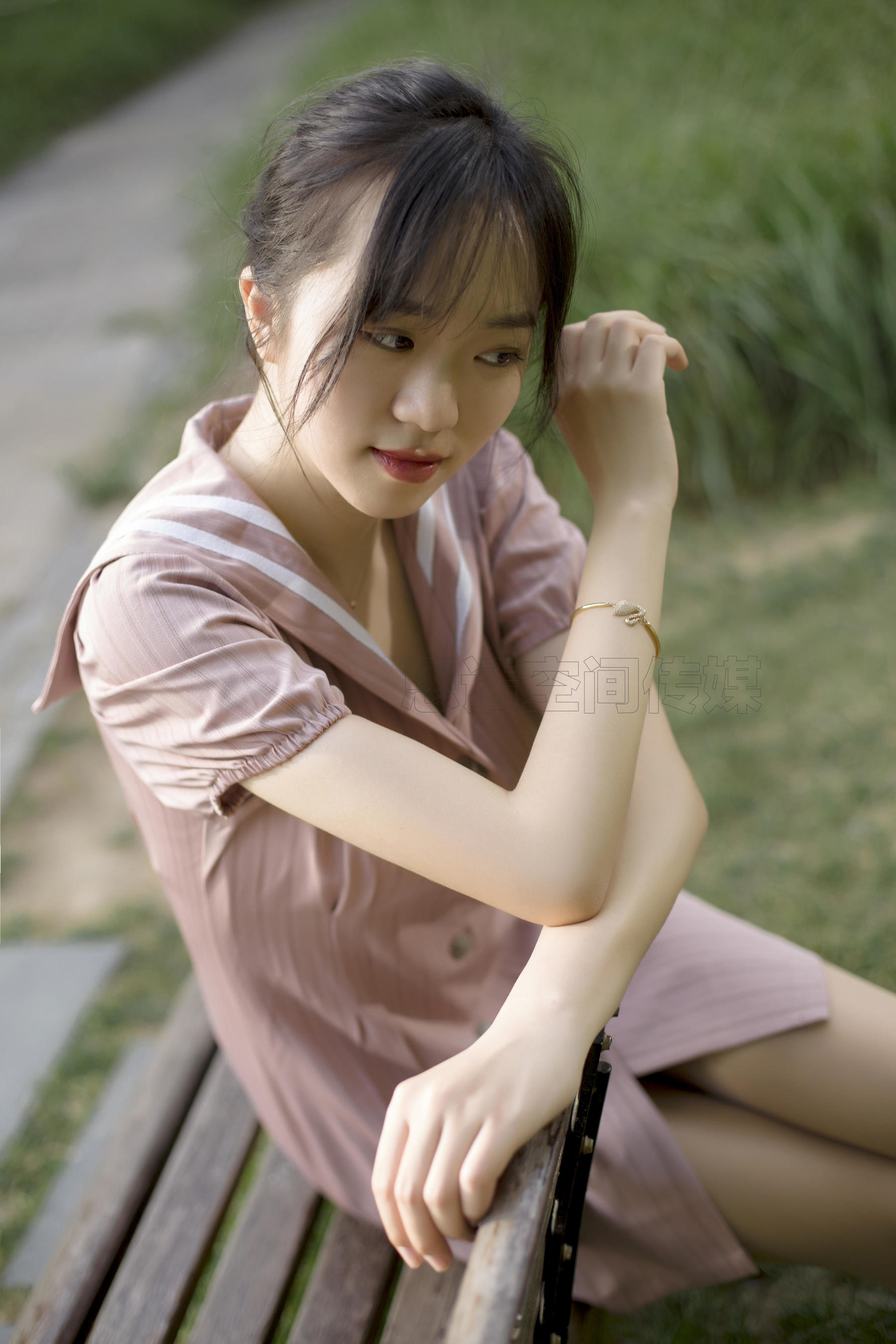 [思话SiHua] SH124 子琦 山林间的嫩龄少女