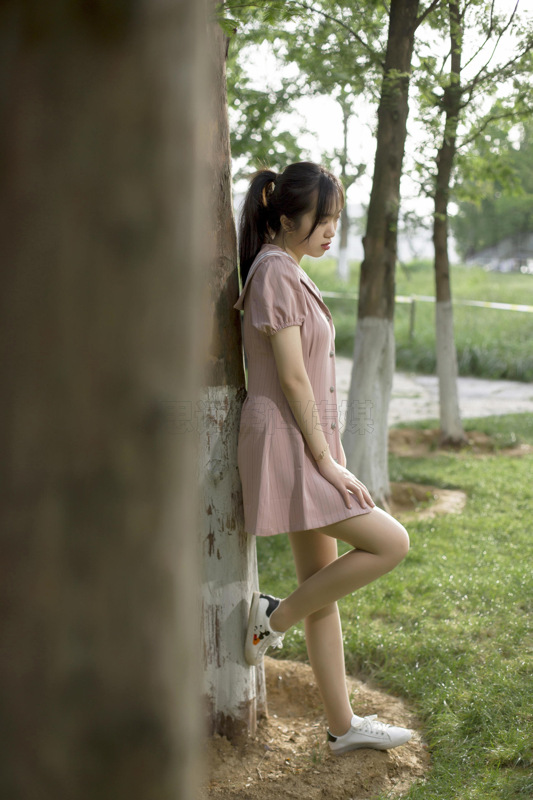 [思话SiHua] SH124 子琦 山林间的嫩龄少女