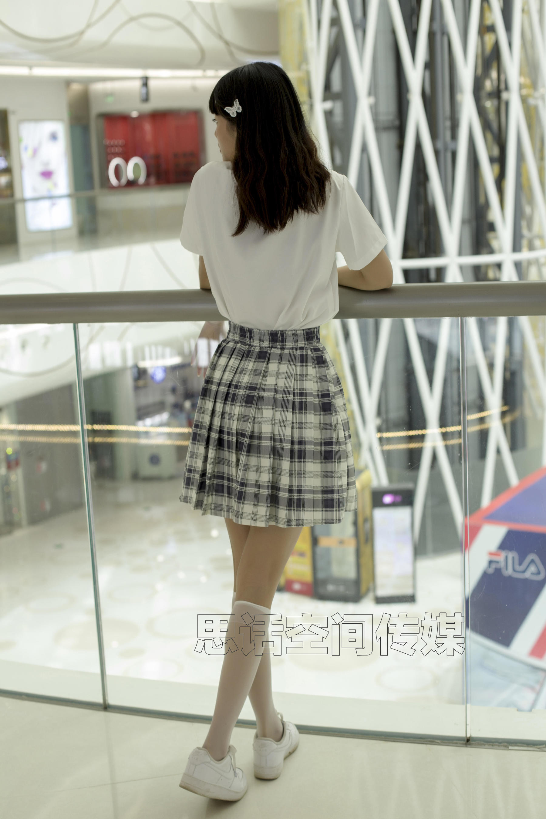 [思话SiHua] SH127 诗韵 商场里的JK女孩
