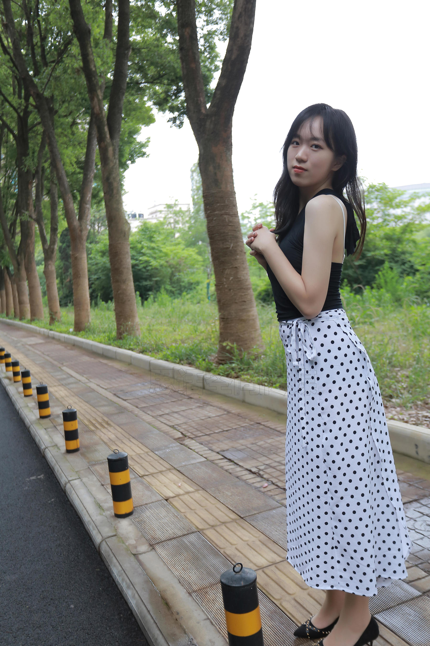 [思话SiHua] SH133 琦琦 温婉淑女游公园