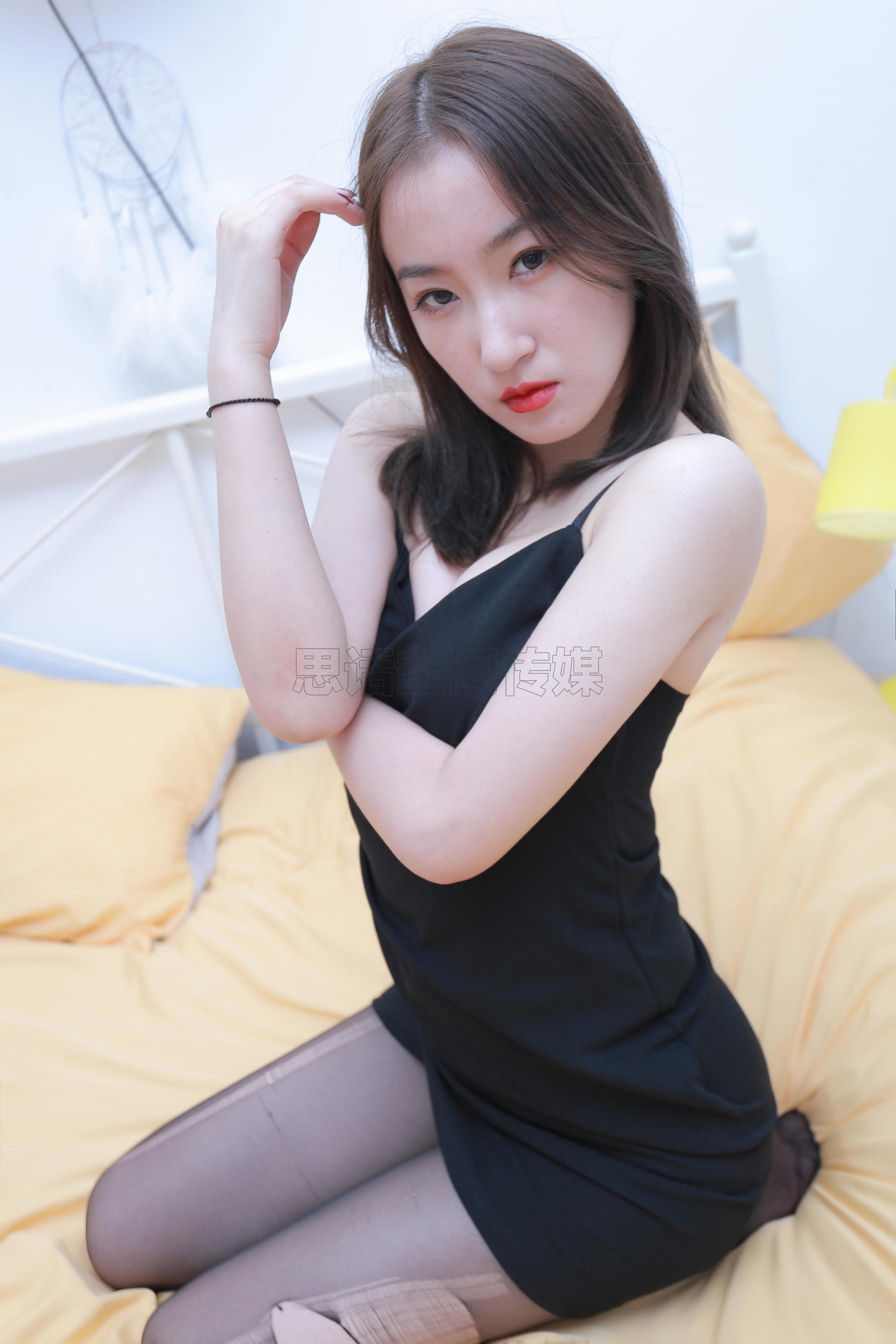 [思话SiHua] SH161 Reya 女神的丝滑黑丝