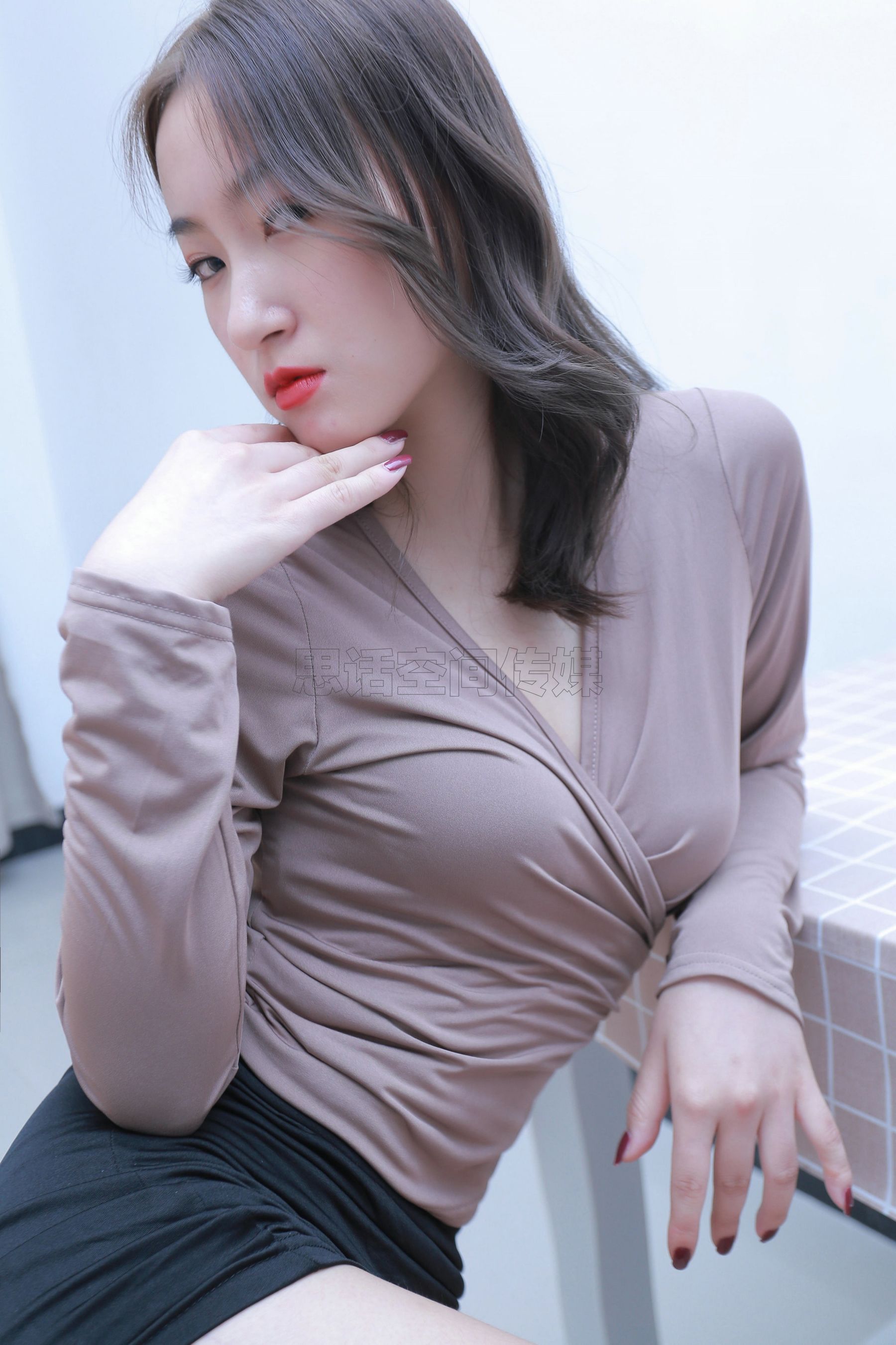 [思话SiHua] SH170 Reya 闲暇日子高筒肉丝的小欢愉