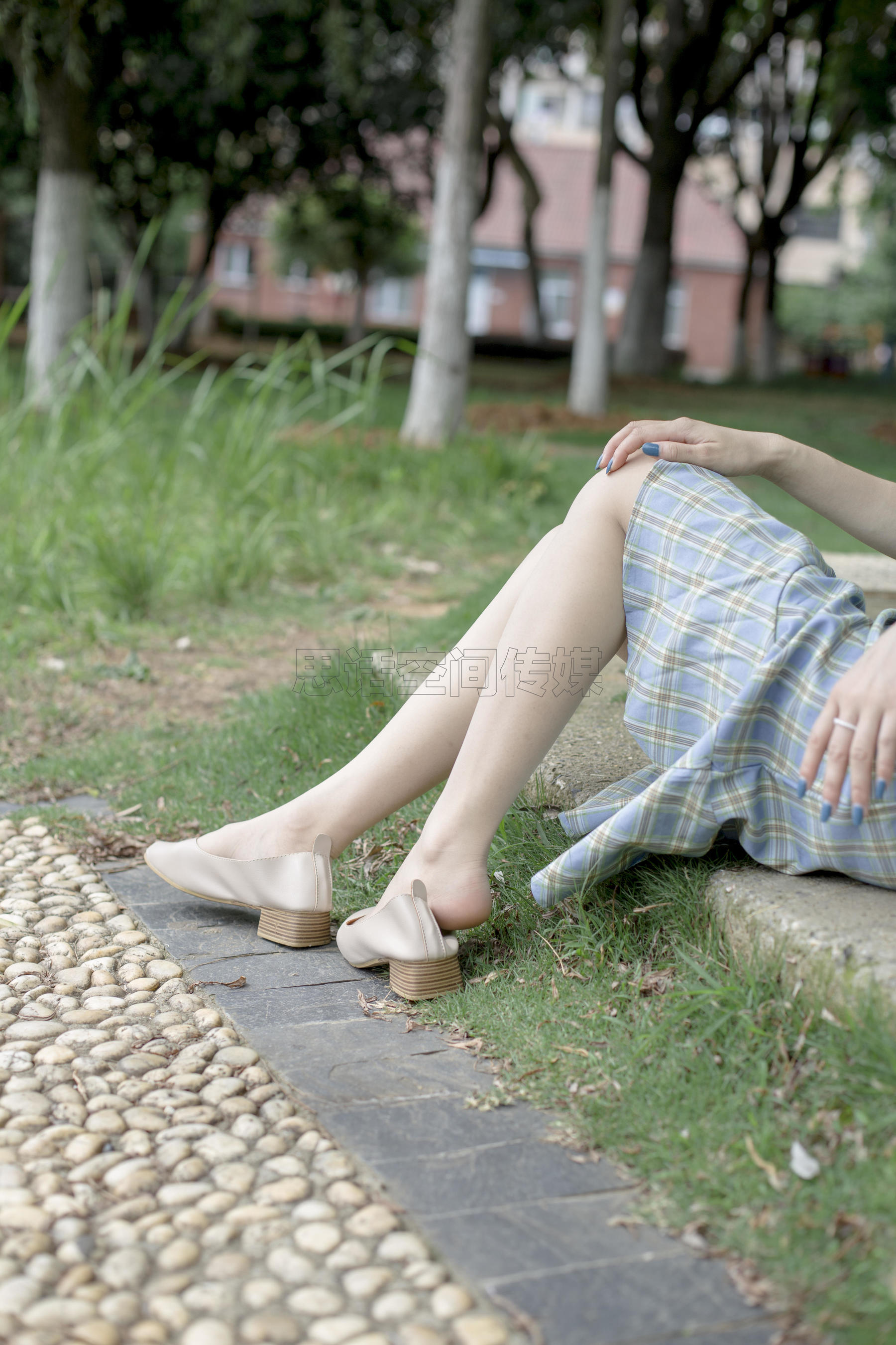 [思话SiHua] SH173 诗诗 旗袍肉丝女孩逛公园