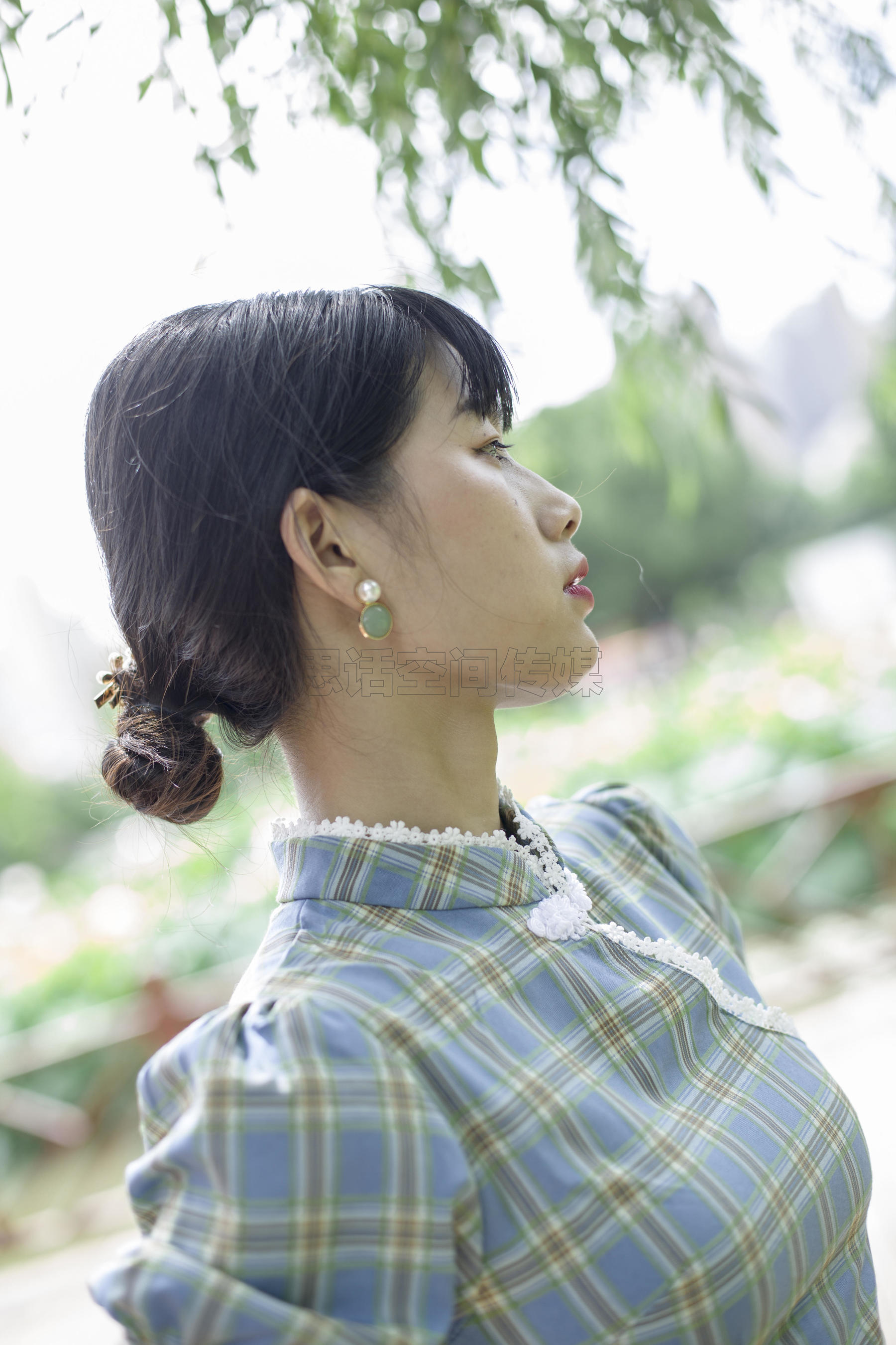 [思话SiHua] SH173 诗诗 旗袍肉丝女孩逛公园