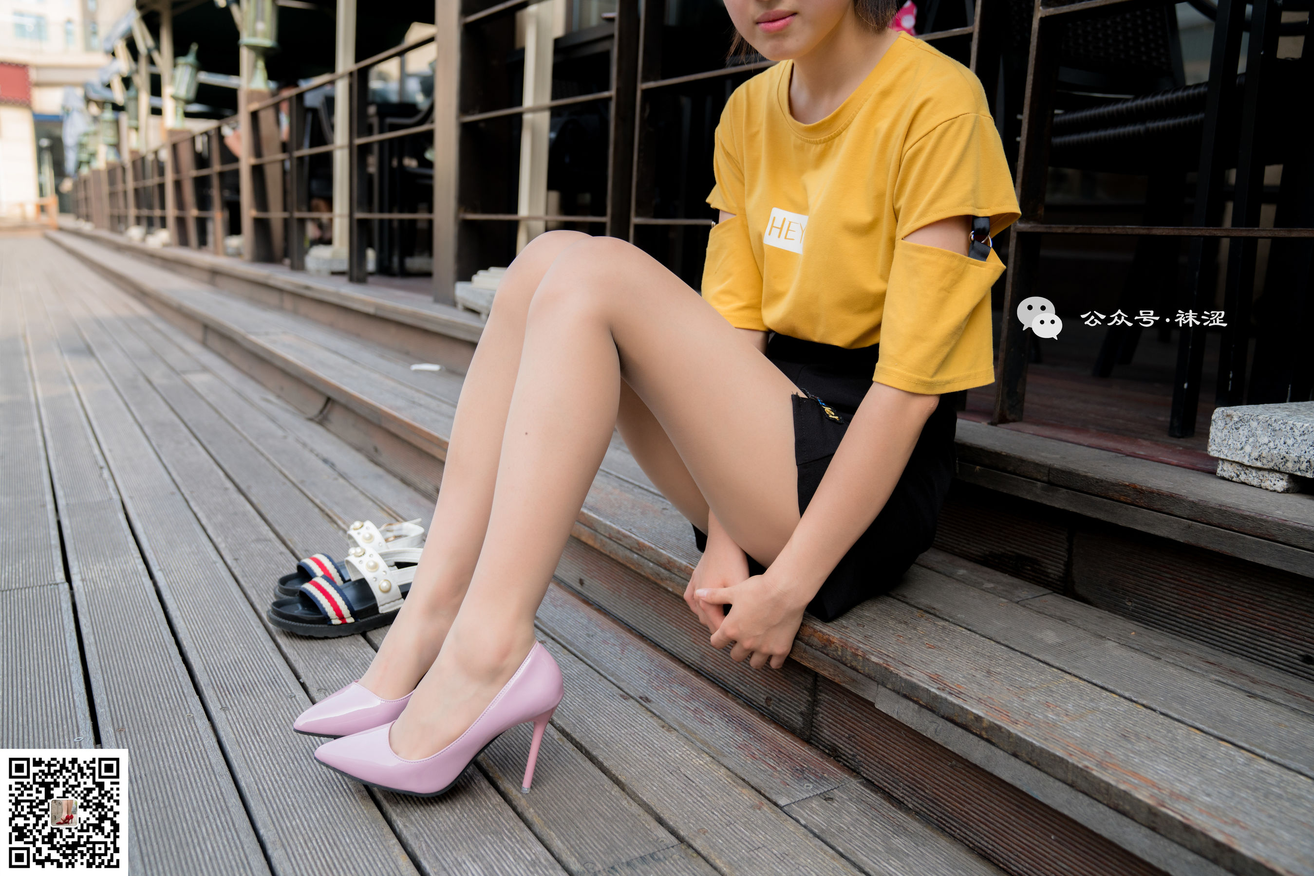 [袜涩] VOL.005 小丽 小丽漫咖啡