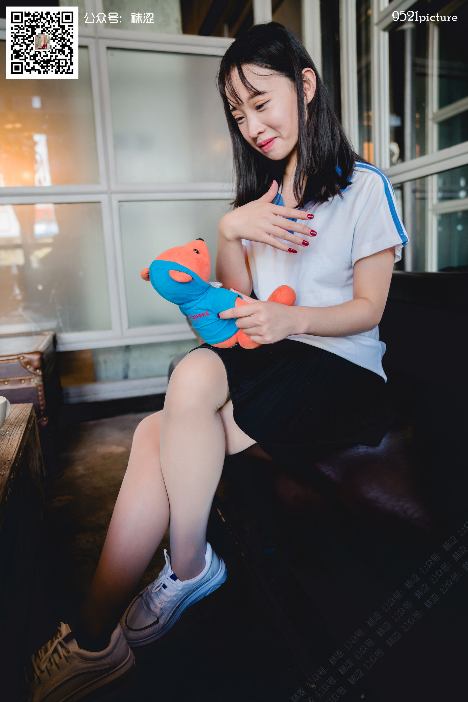 [袜涩] VOL.030 Amanda 学生制服
