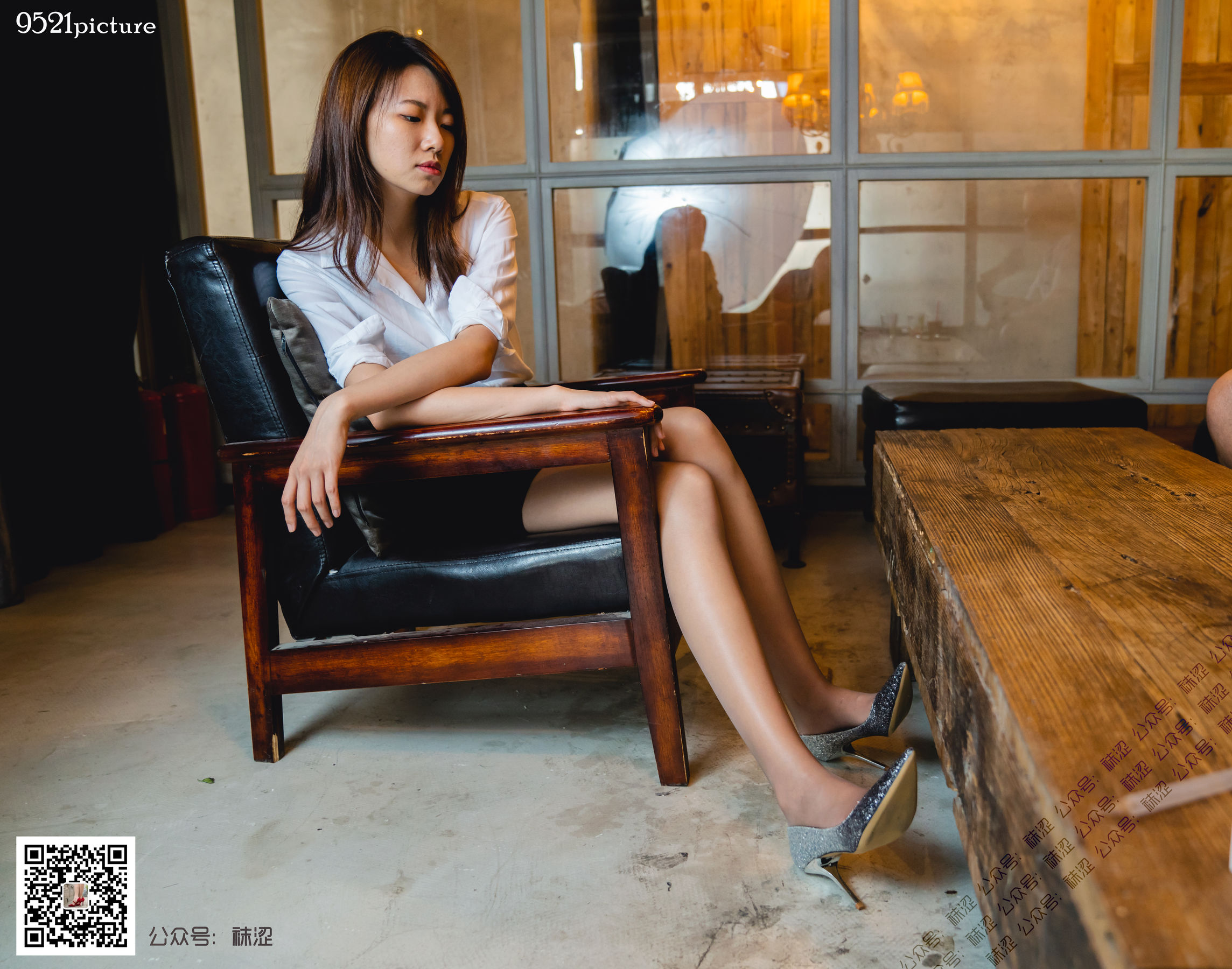[袜涩] VOL.034 乐乐 灰丝互动图集
