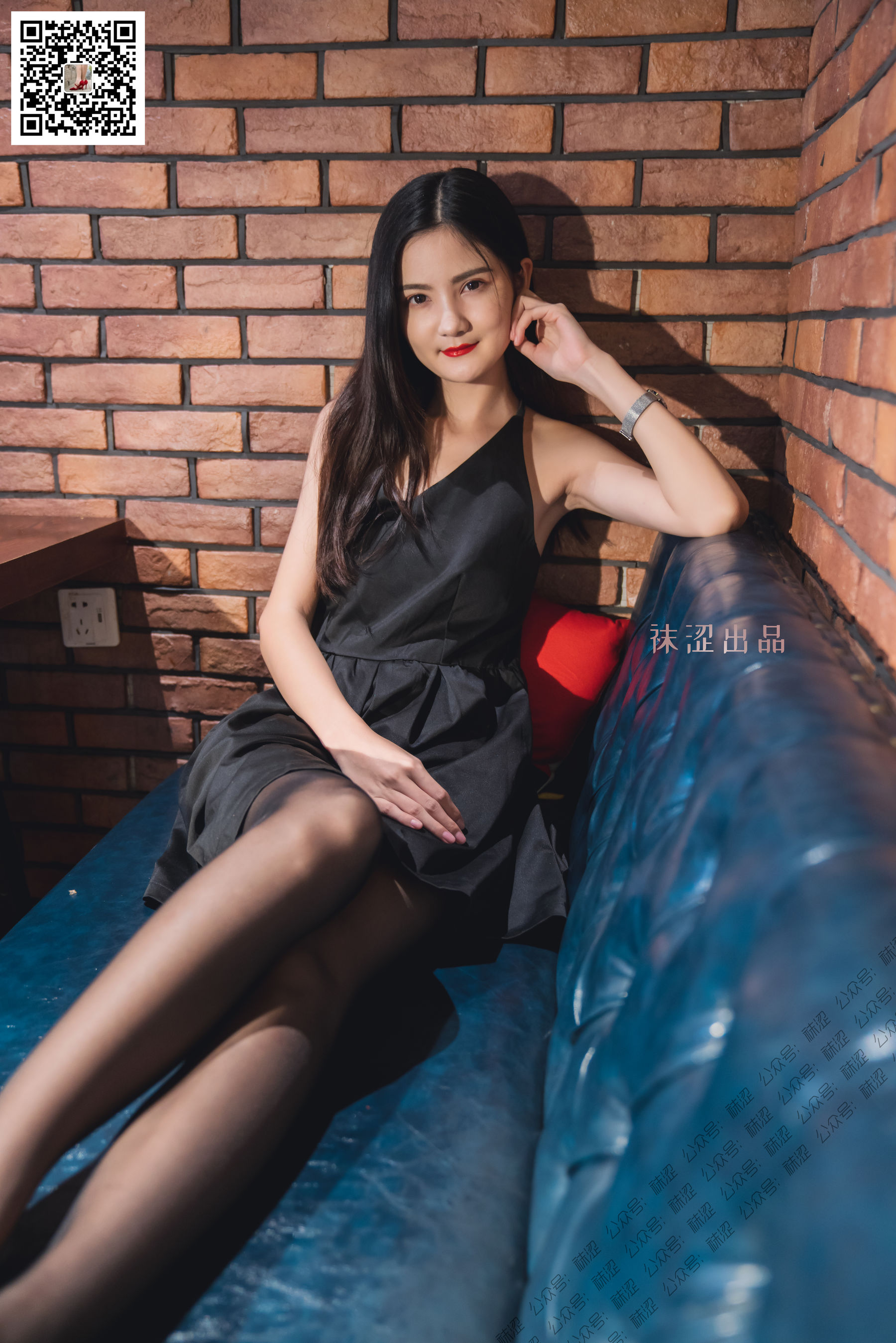[袜涩] VOL.040 安妮 极致黑丝图集