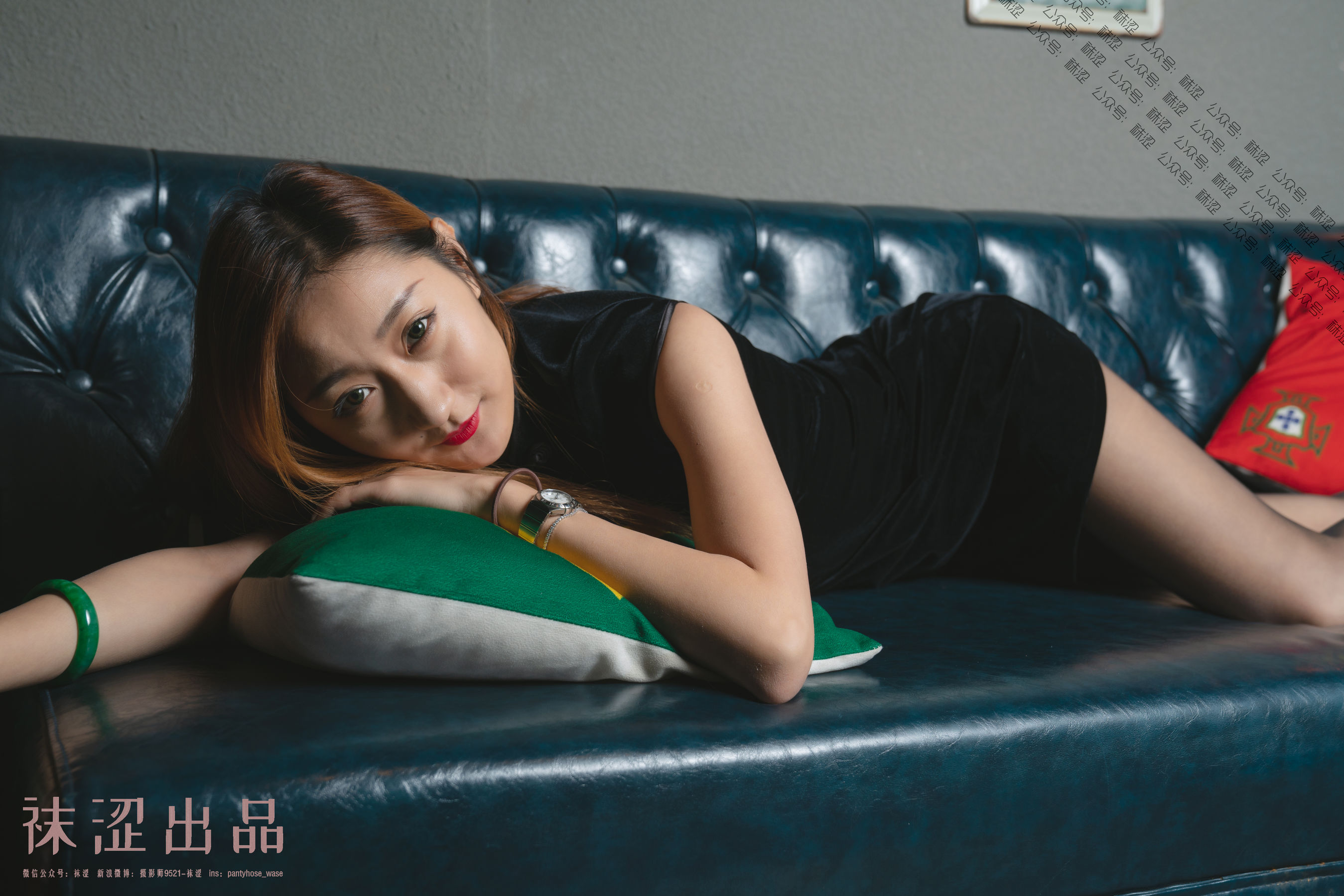 [袜涩] VOL.054 刘哈哈 黑丝小旗袍