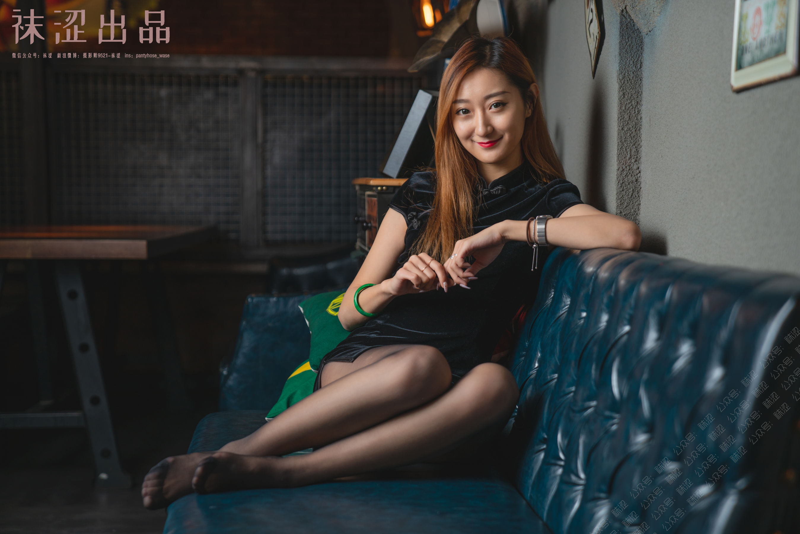 [袜涩] VOL.054 刘哈哈 黑丝小旗袍