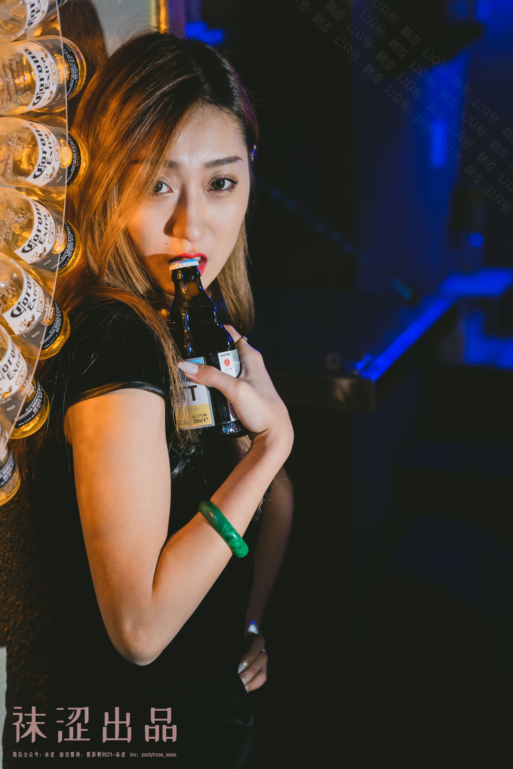 [袜涩] VOL.054 刘哈哈 黑丝小旗袍