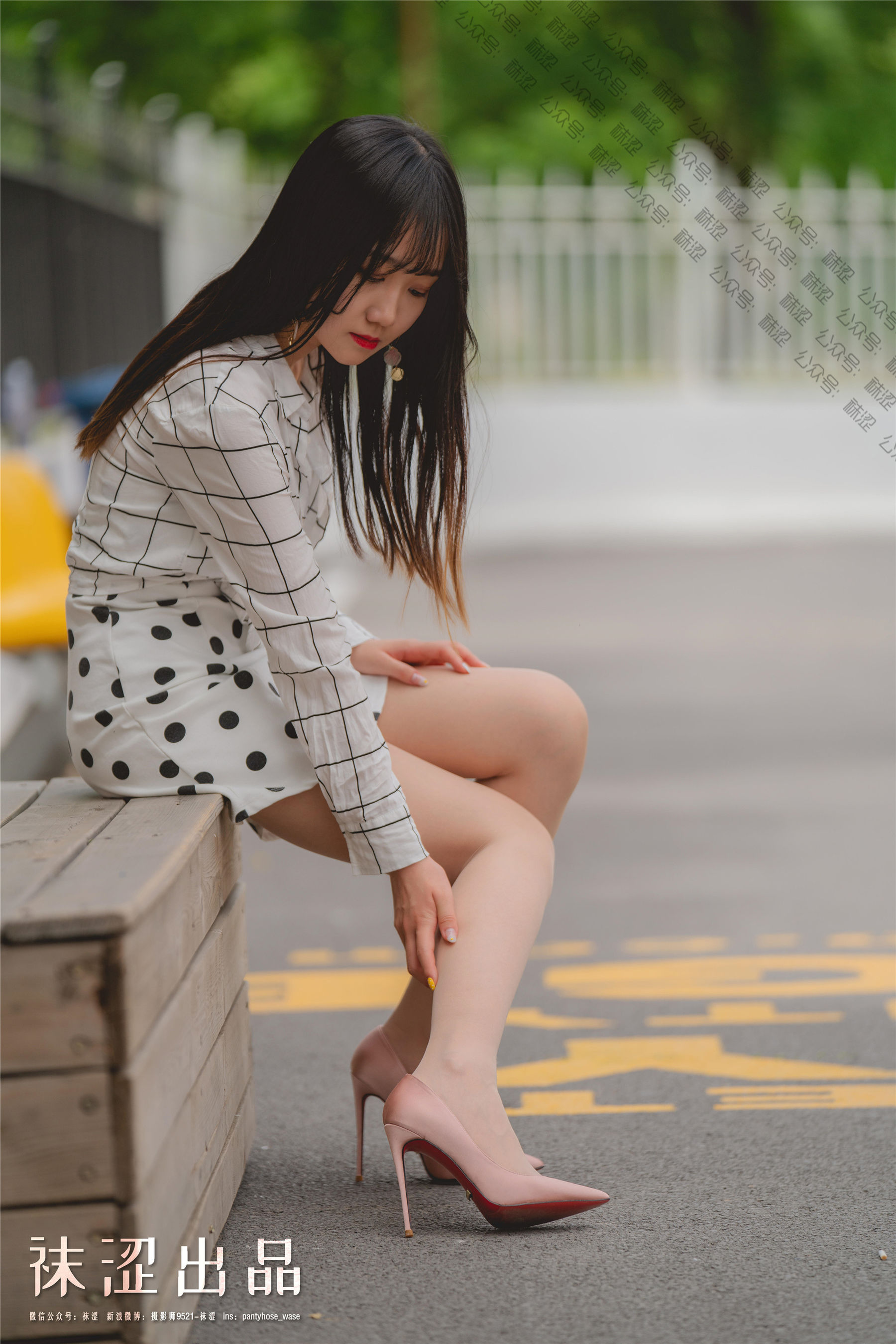 [袜涩] VOL.067 脸脸 女粉丝脸脸特惠图集