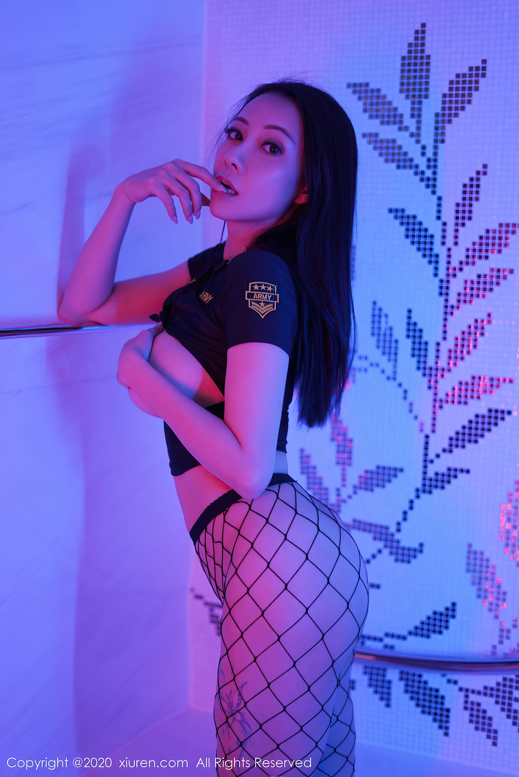[秀人XiuRen] No.2681 果儿Victoria