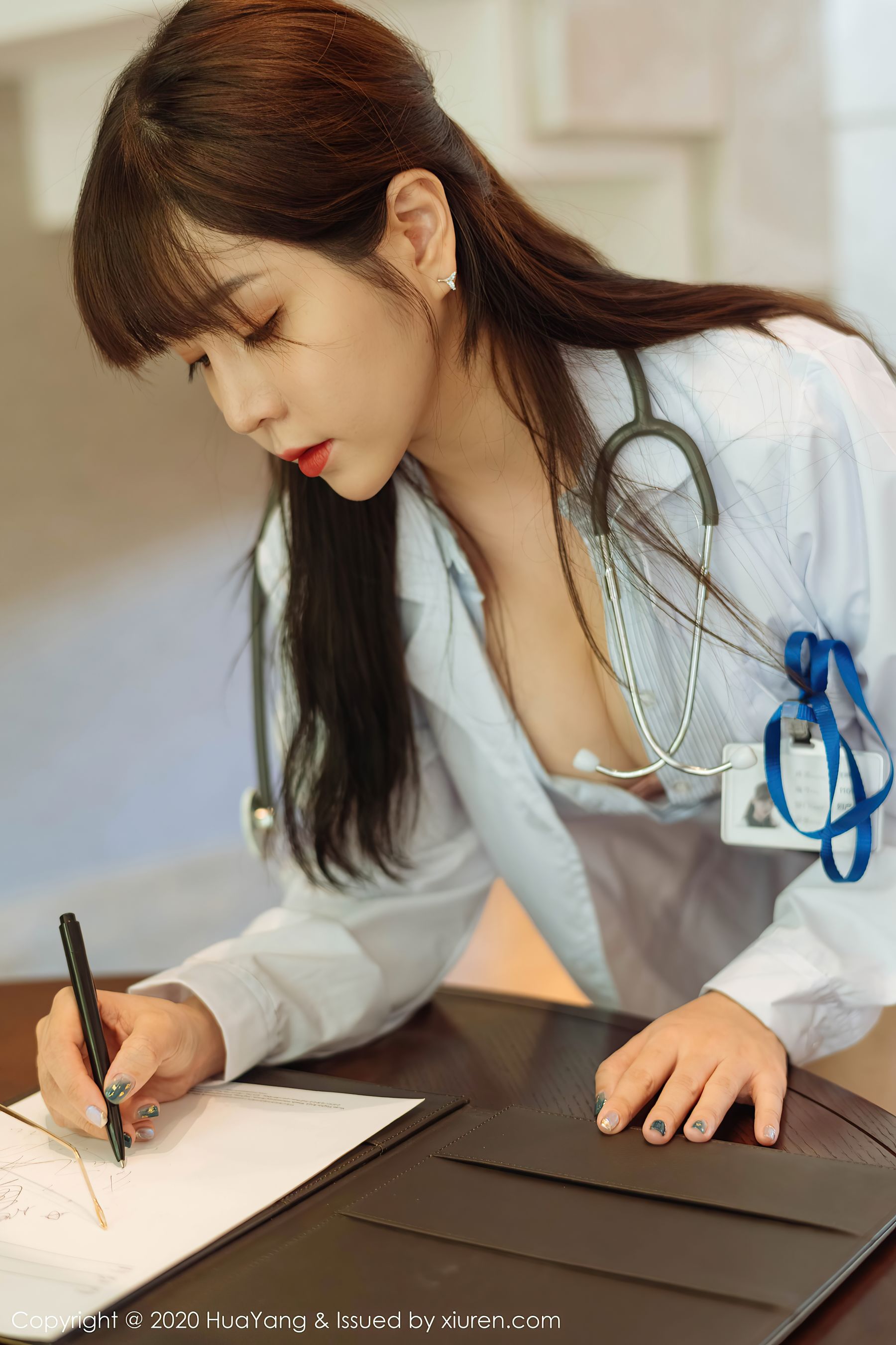 [花漾HuaYang] Vol.334 王雨纯