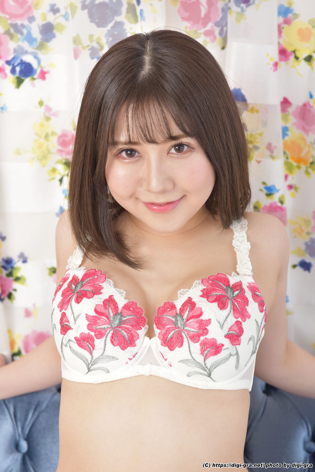 [Digi-Gra] Momoe Takanashi 小鳥遊ももえ Photoset 01