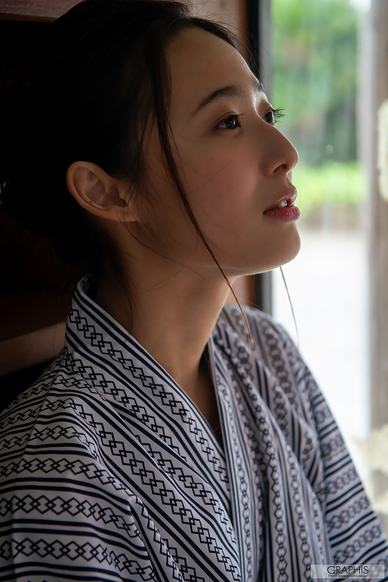 [Graphis] Gals472 Suzu Matsuoka 松岡すず Raw Expression