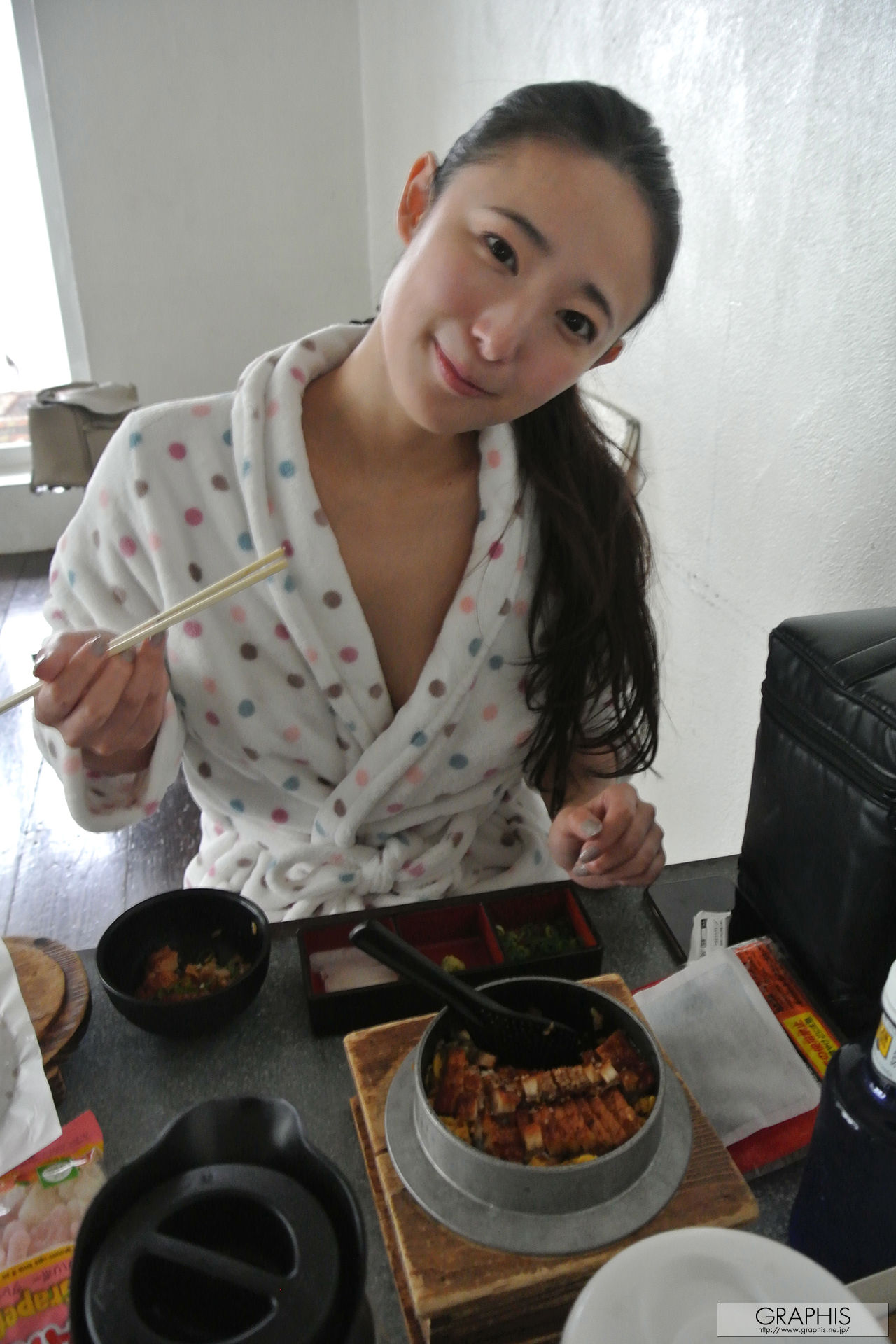 [Graphis] Gals472 Suzu Matsuoka 松岡すず Raw Expression