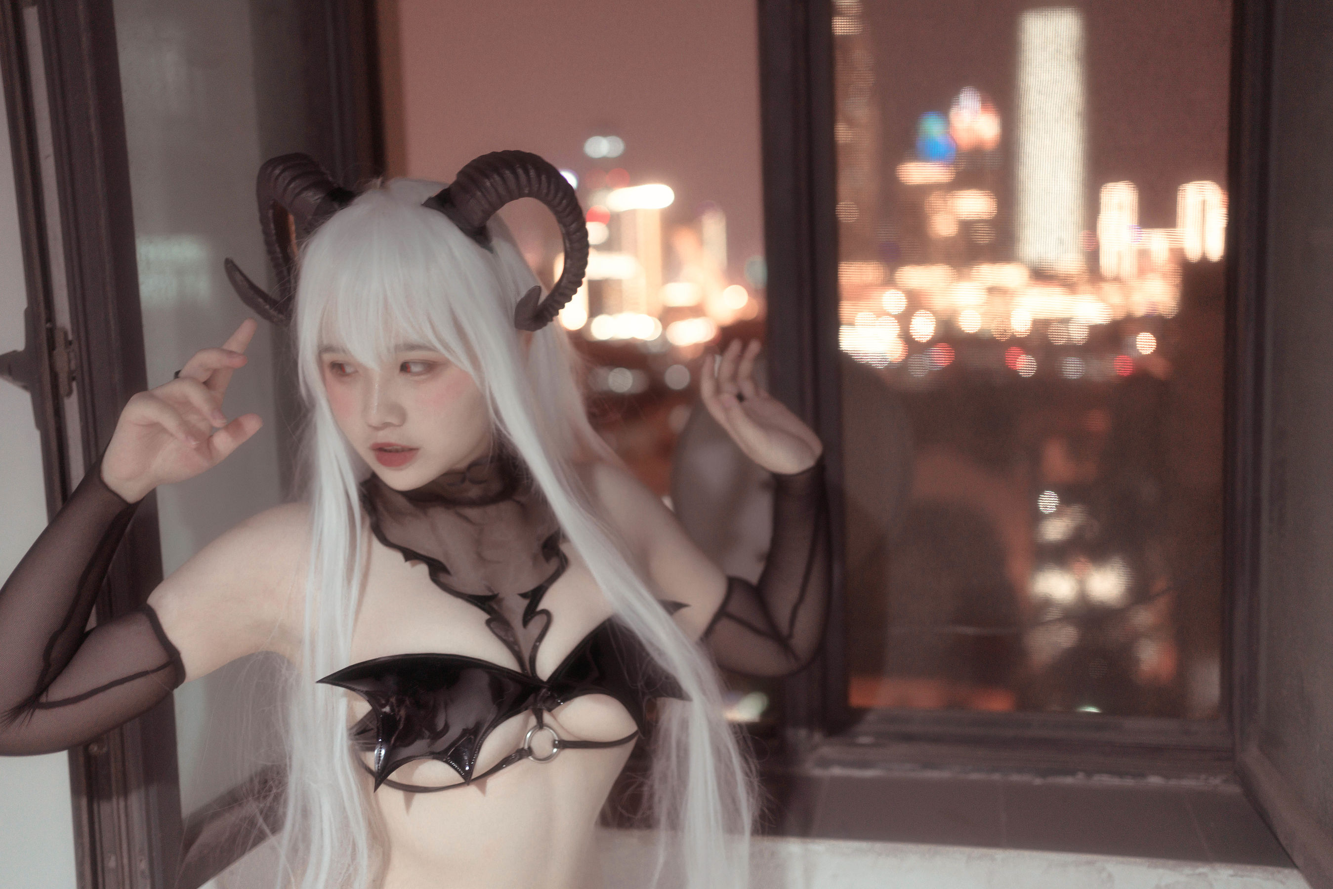 [Cosplay] 七月喵子 - 妈妈子 魅魔