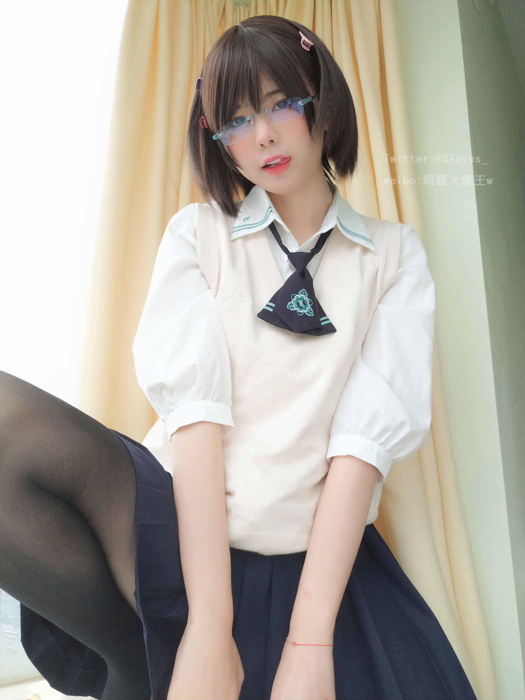 [Cosplay] 萌妹子眼酱大魔王w - 小学妹