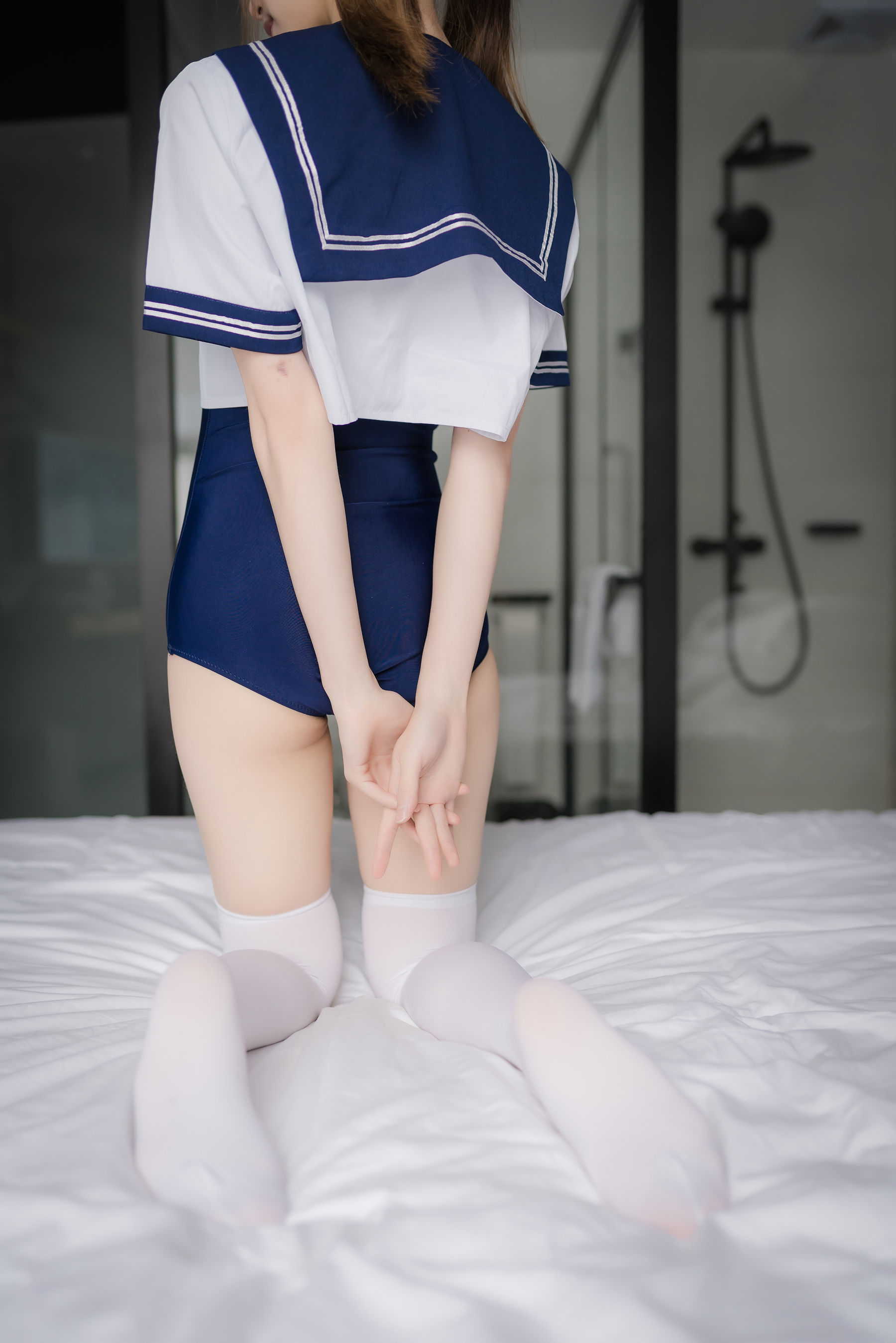 [Cosplay] 动漫博主Kitaro_绮太郎 - 泳装JK