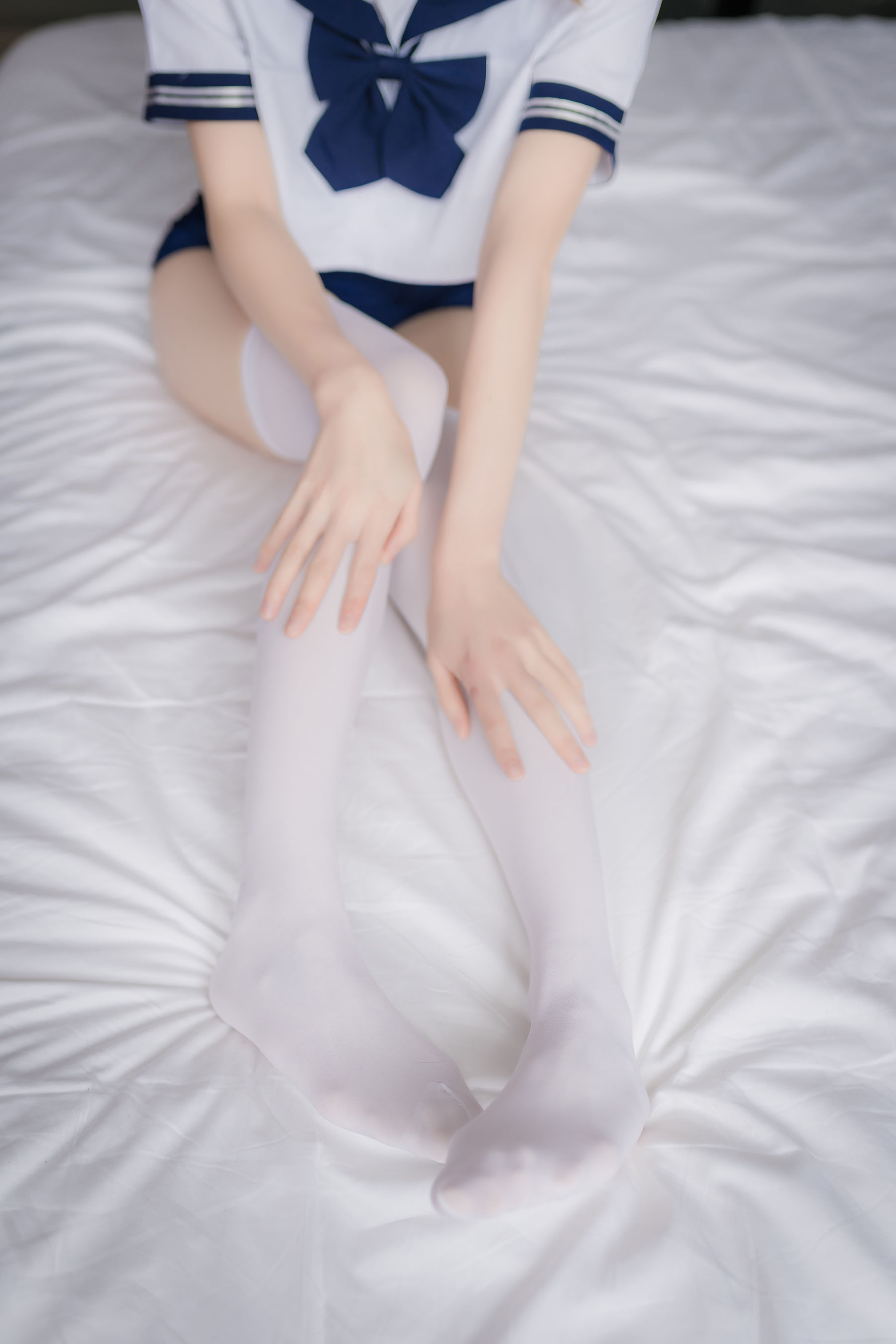 [Cosplay] 动漫博主Kitaro_绮太郎 - 泳装JK